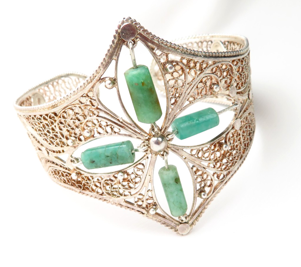 Colombian Emerald Filigree Bracelet 10.20 Cts 4 Tubular set in Silver Muzo
