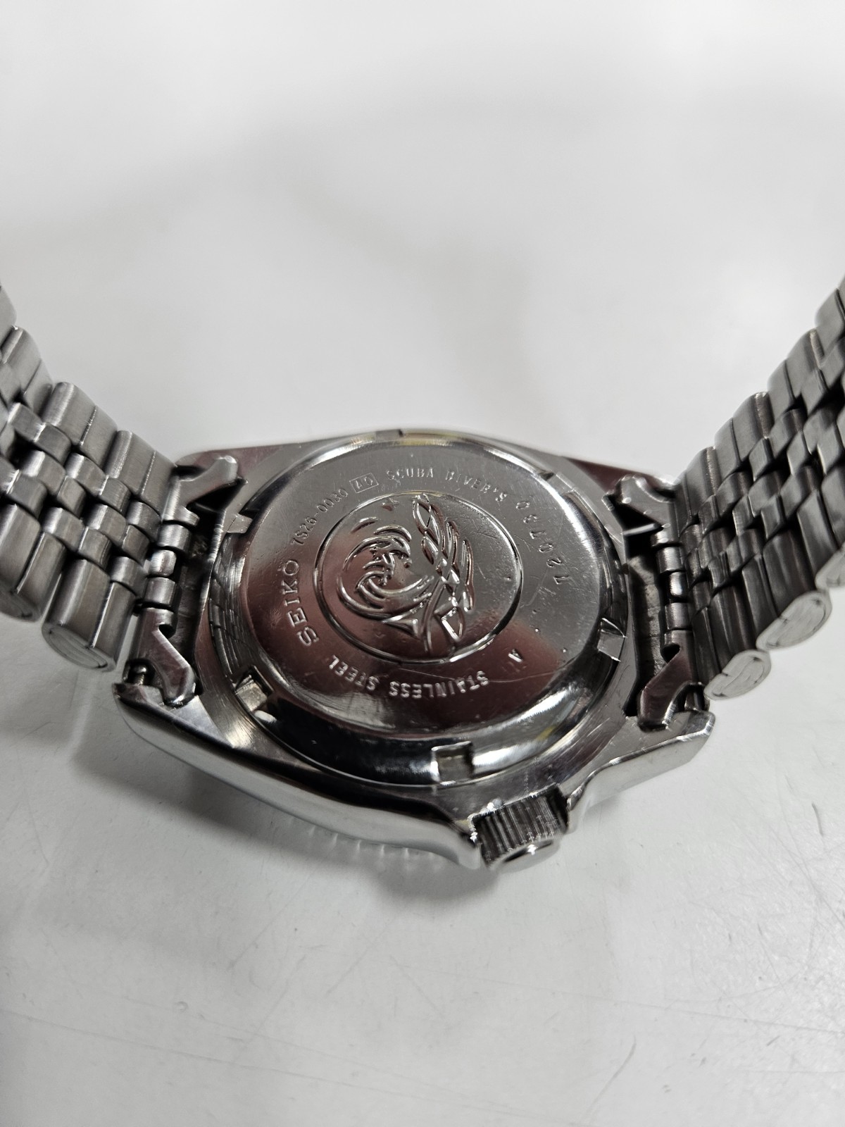 Seiko SKX013 Midsize Automatic Diver 200m Watch – Jubilee Bracelet (7S26-0030)