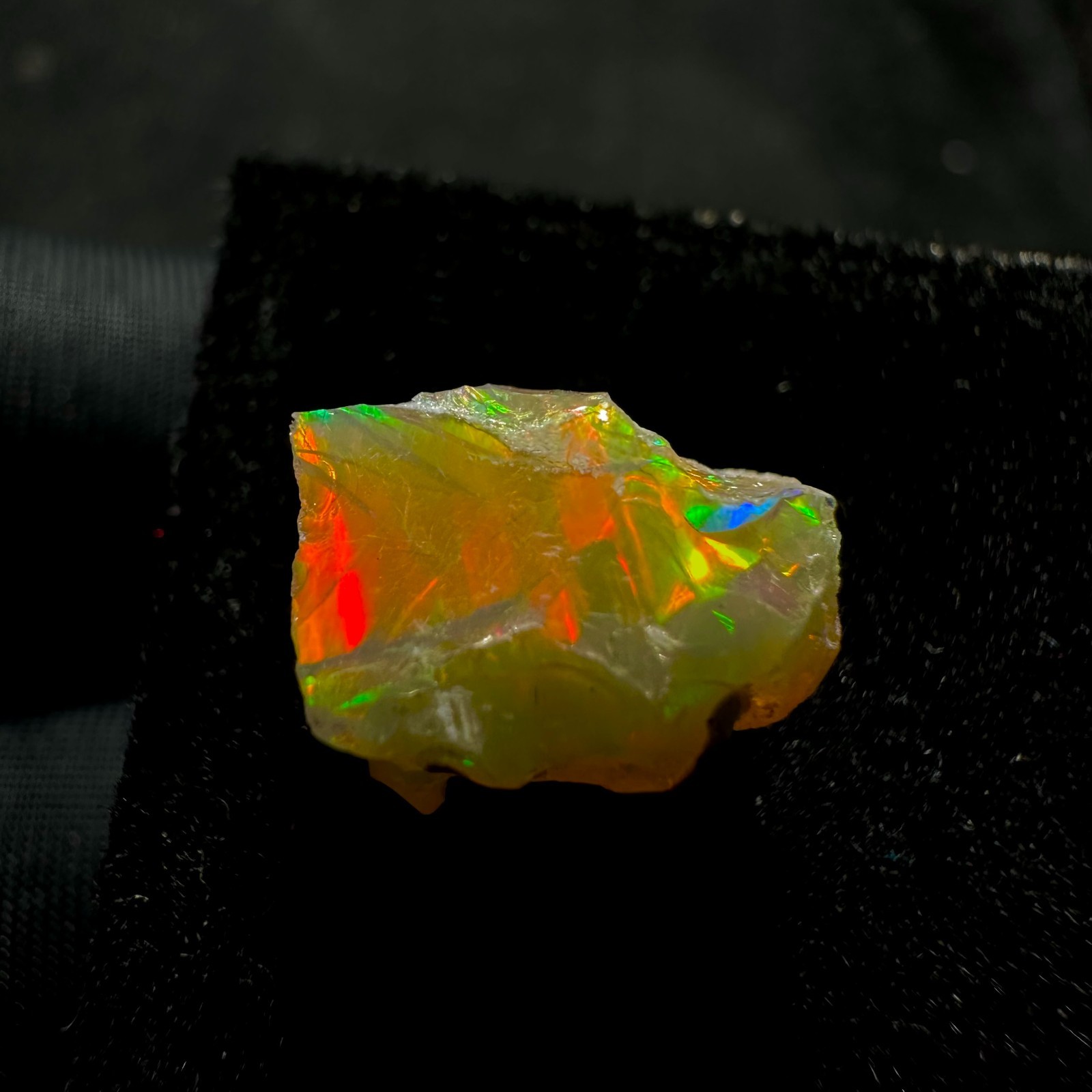2.75 CTS Natural Ethiopian Opal Rough, Multi Fire Opal Gemstone, Welo Opal Raw.