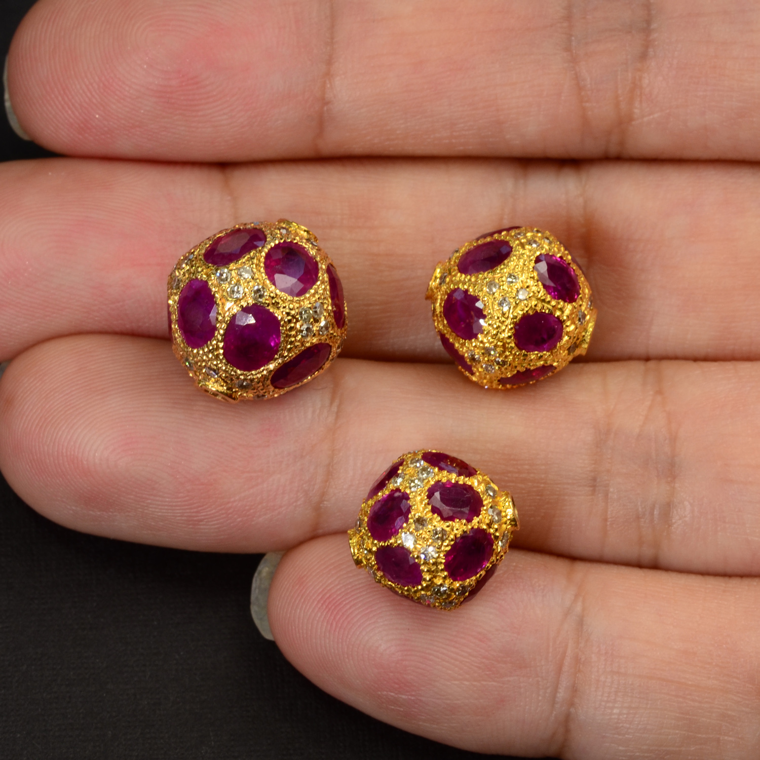 12.3MM 18k Solid Yellow Gold Natural Ruby Champagne Diamond Spacer Pendant Bead