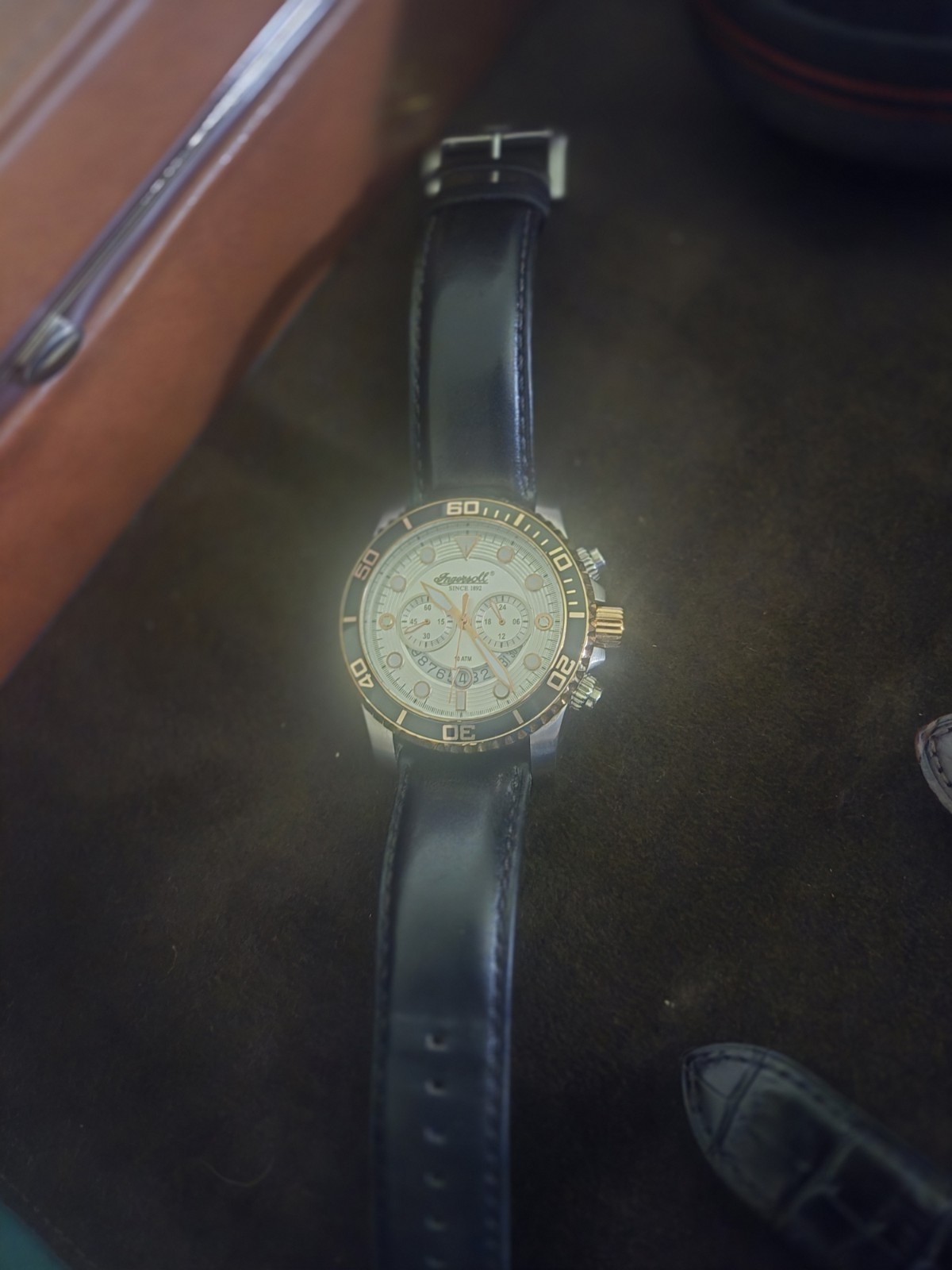 Ingersoll Hartford II Chronograph, specifically model number INQ032SLRS.