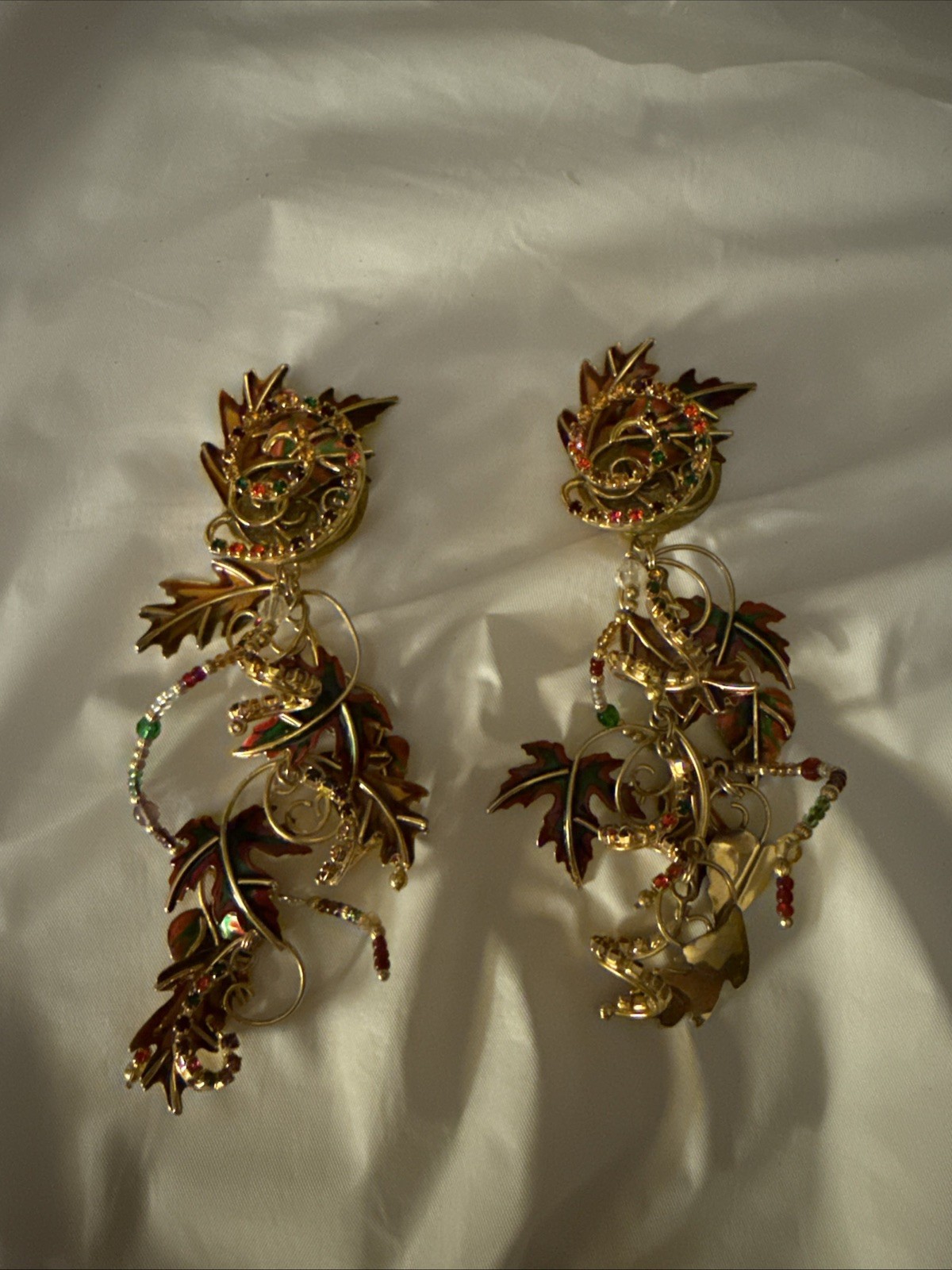 Lunch At The Ritz Vintage Autumn Leaf Clip On Earrings Fall Leaves Signed Bin1