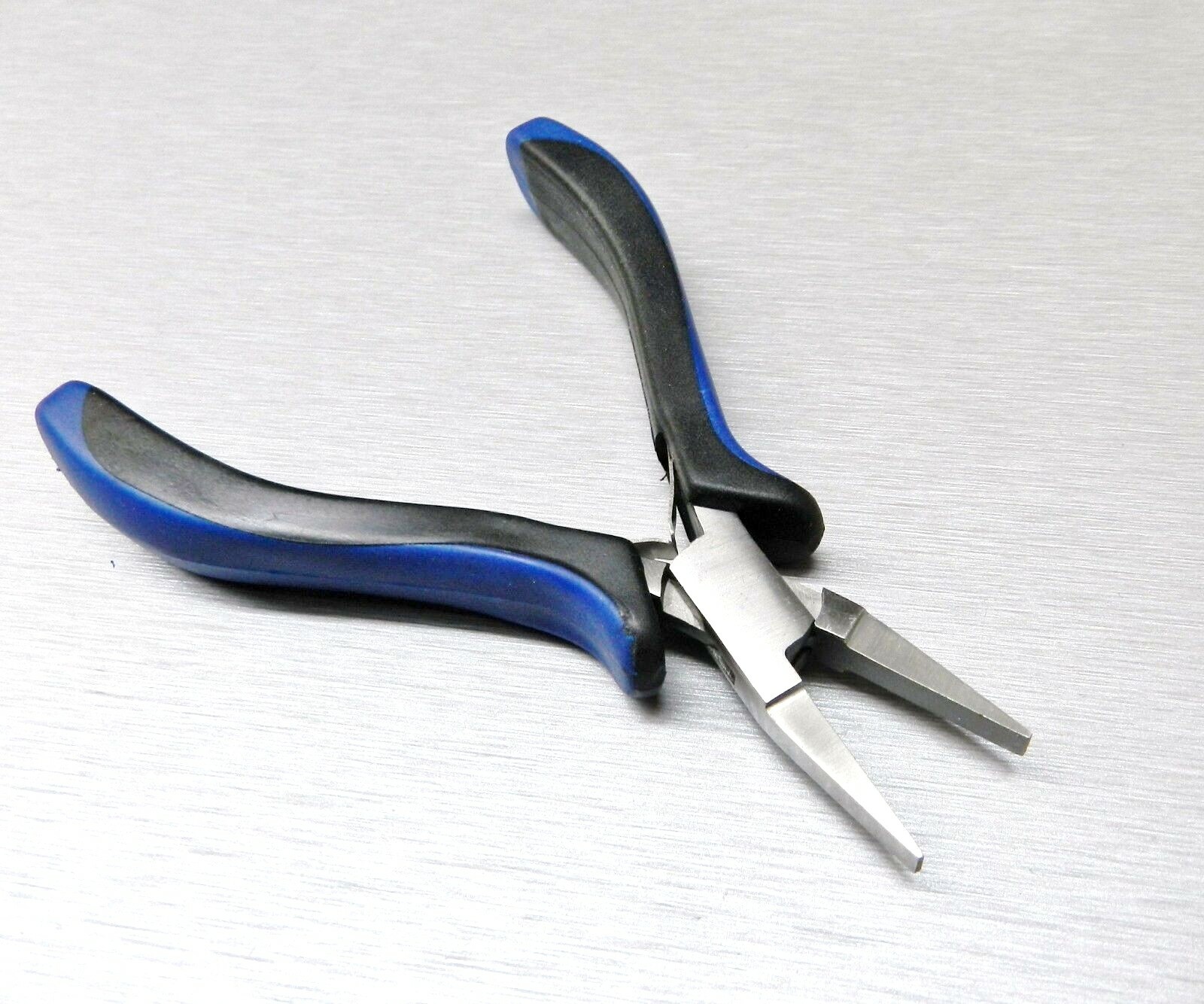 Flat Nose Pliers Jewelry Beading Tool Ergonomic Plier 5″ Wire Wrapping Crafts