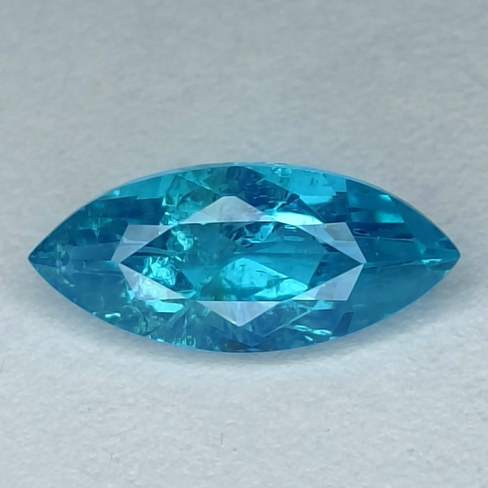 EXCELLENT NATURAL 2.00Cts APATITE MARQUIS SHAPE