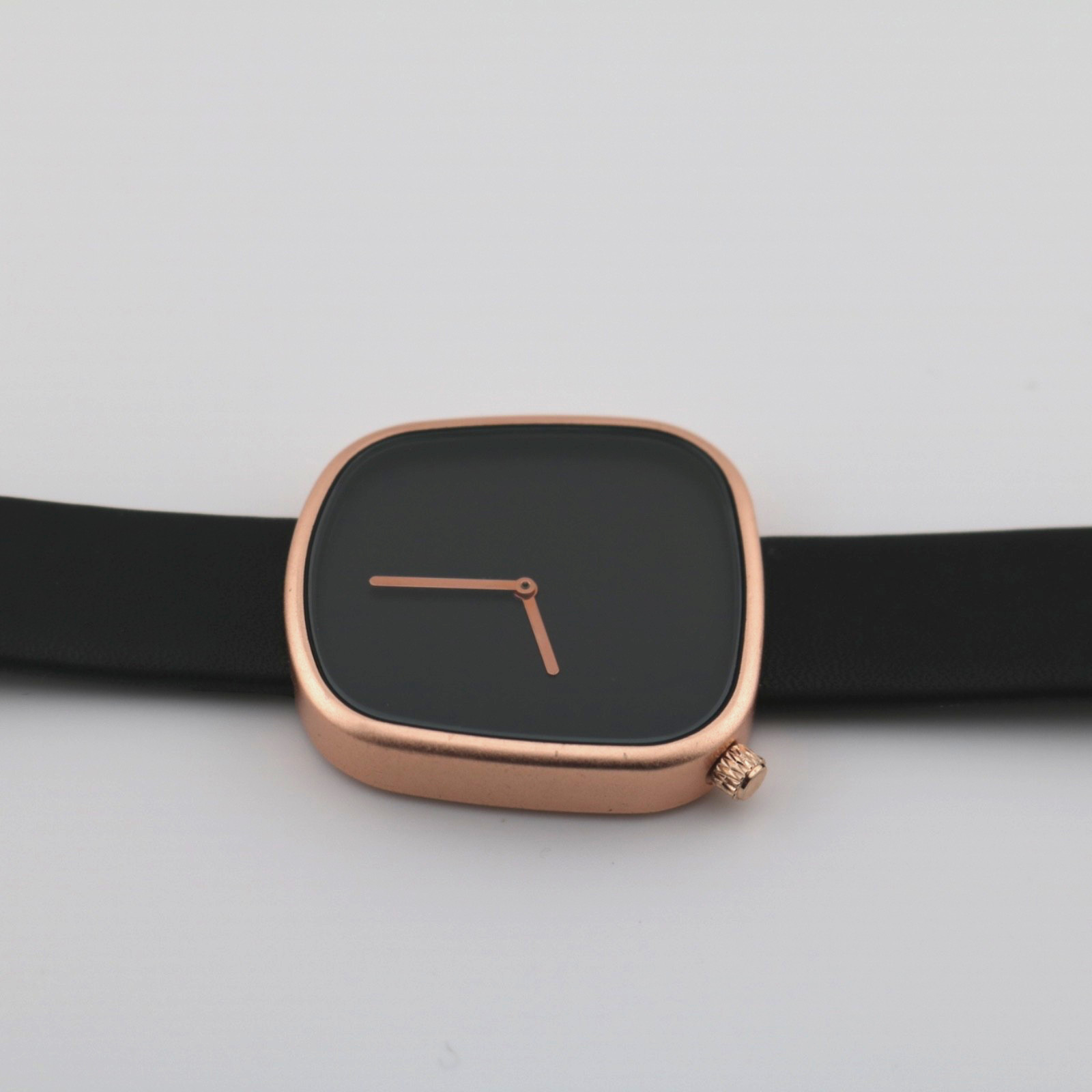TOMI Minimalist Men’s Watch Ultra-Thin Square Dial Elegant Quartz Leather Strap