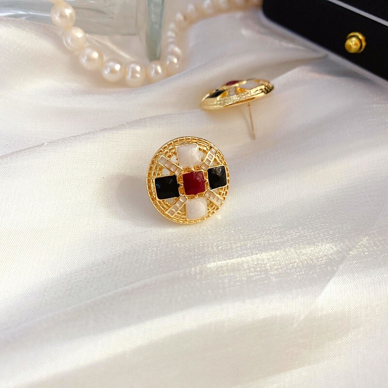 Retro French Elegant Simple Antique Times Drop Oil Enamel Pearl Silver Earring