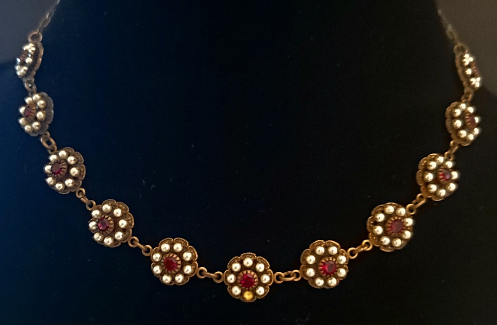 Liz Palacios SF – Bronze & Pearl “Stations” w/Garnet Set Rhinestones – Necklace