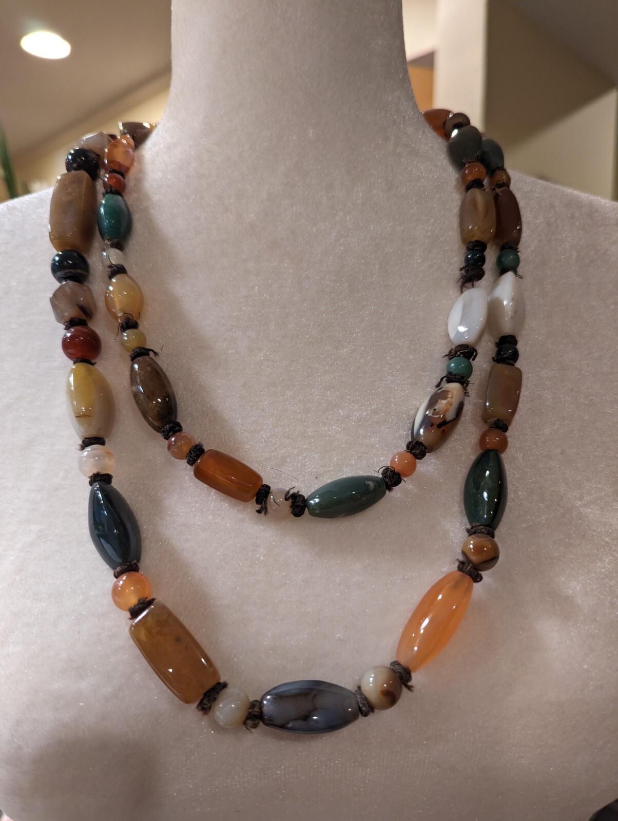 Semi Precious Polished Agate 54″ Necklace Hand Knotted Southeast Asia VNTG 1960s