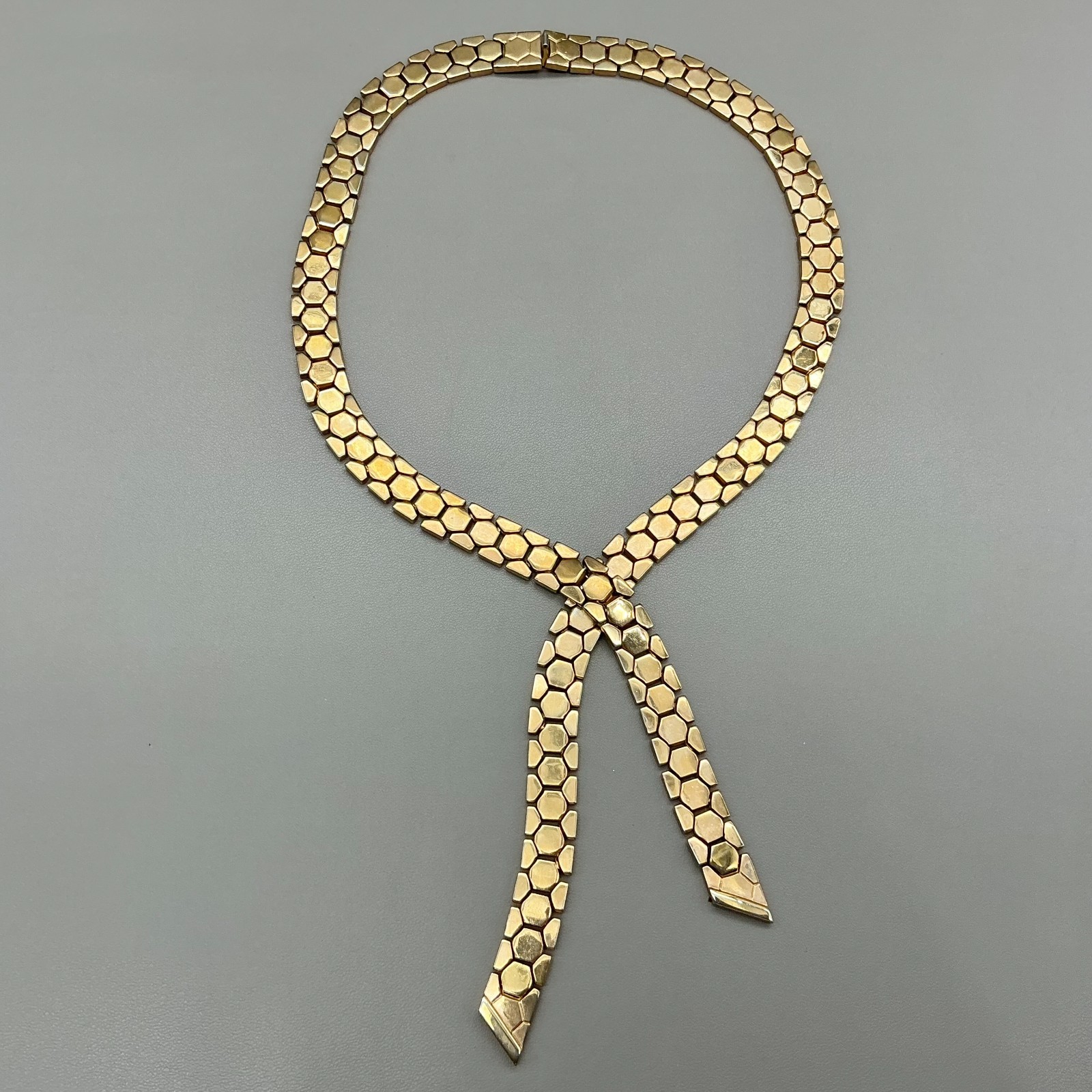 Crown Trifari Necklace Vintage Gold Tone Honeycomb Hexagon Bolo Drop 18″ Pat Pen
