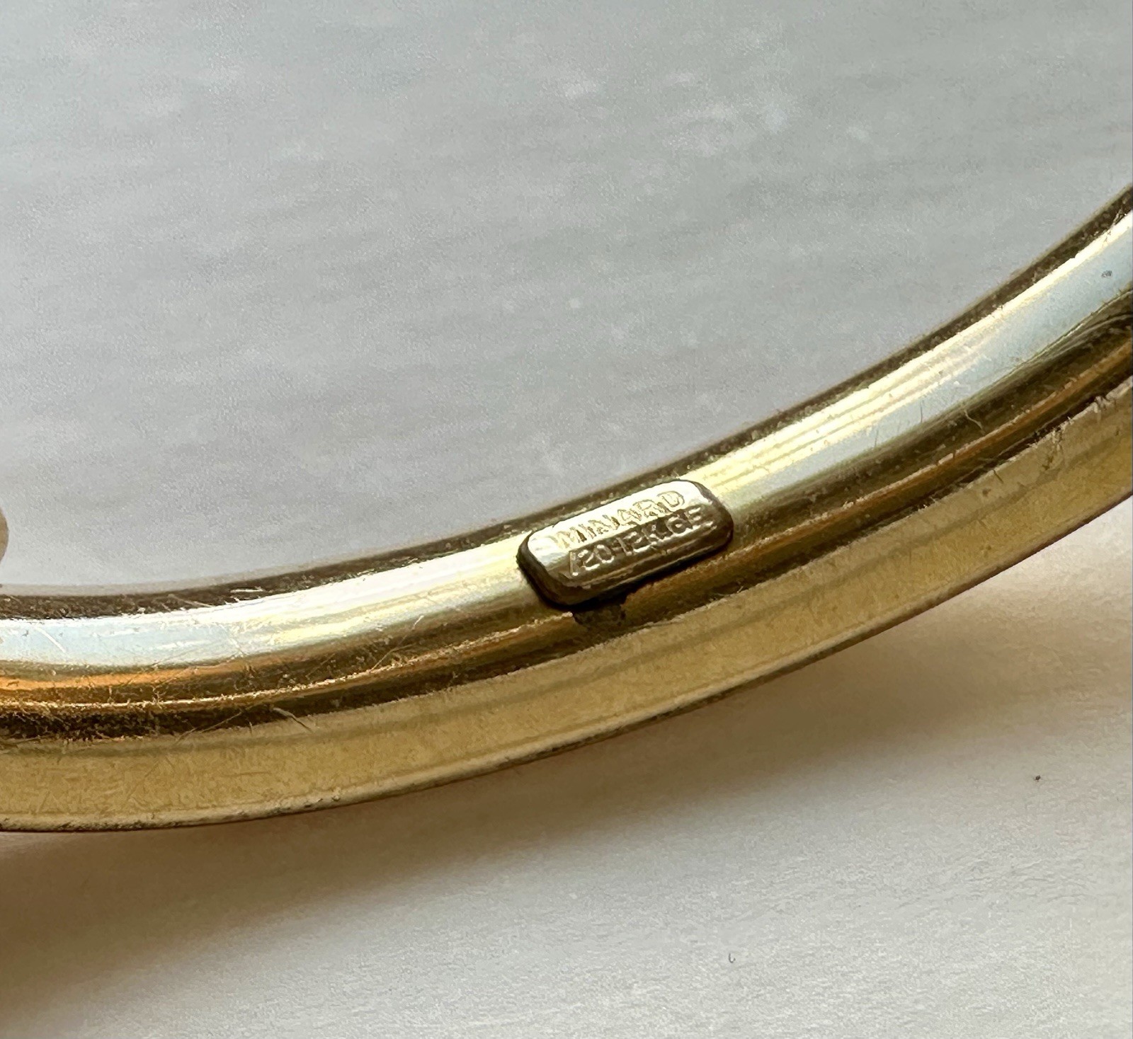 Vtg Winard 12K Gold Filled Hinged Bangle floral Etched secure w/ Bar