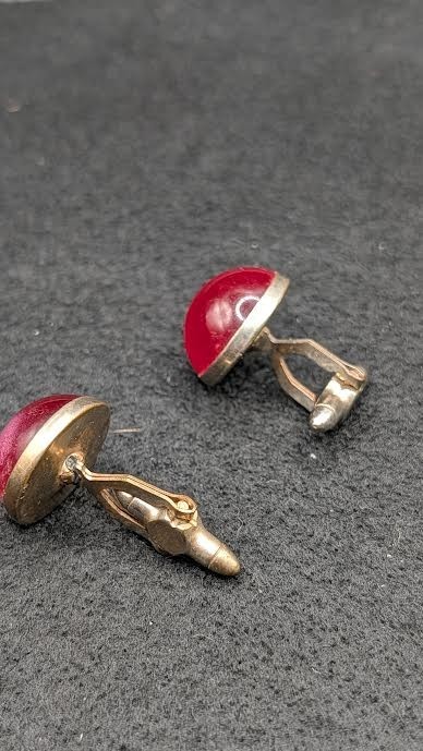 Vintage Ruby Red Glass Cabochon Tone Men’s Cuff Links
