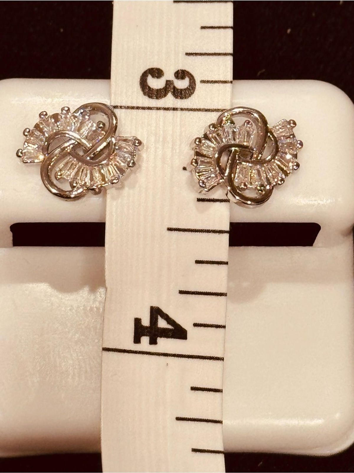 NWT AJ USA Stainless Steel Baguette Crystal Interlocking Swirl Stud Earrings