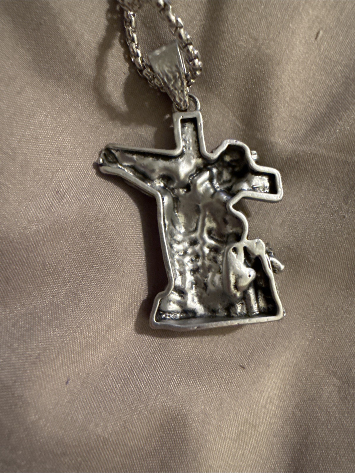 Jesus Christ W/crown Of Thorns Zinc Alloy Pendant Necklace On Beaded Chain