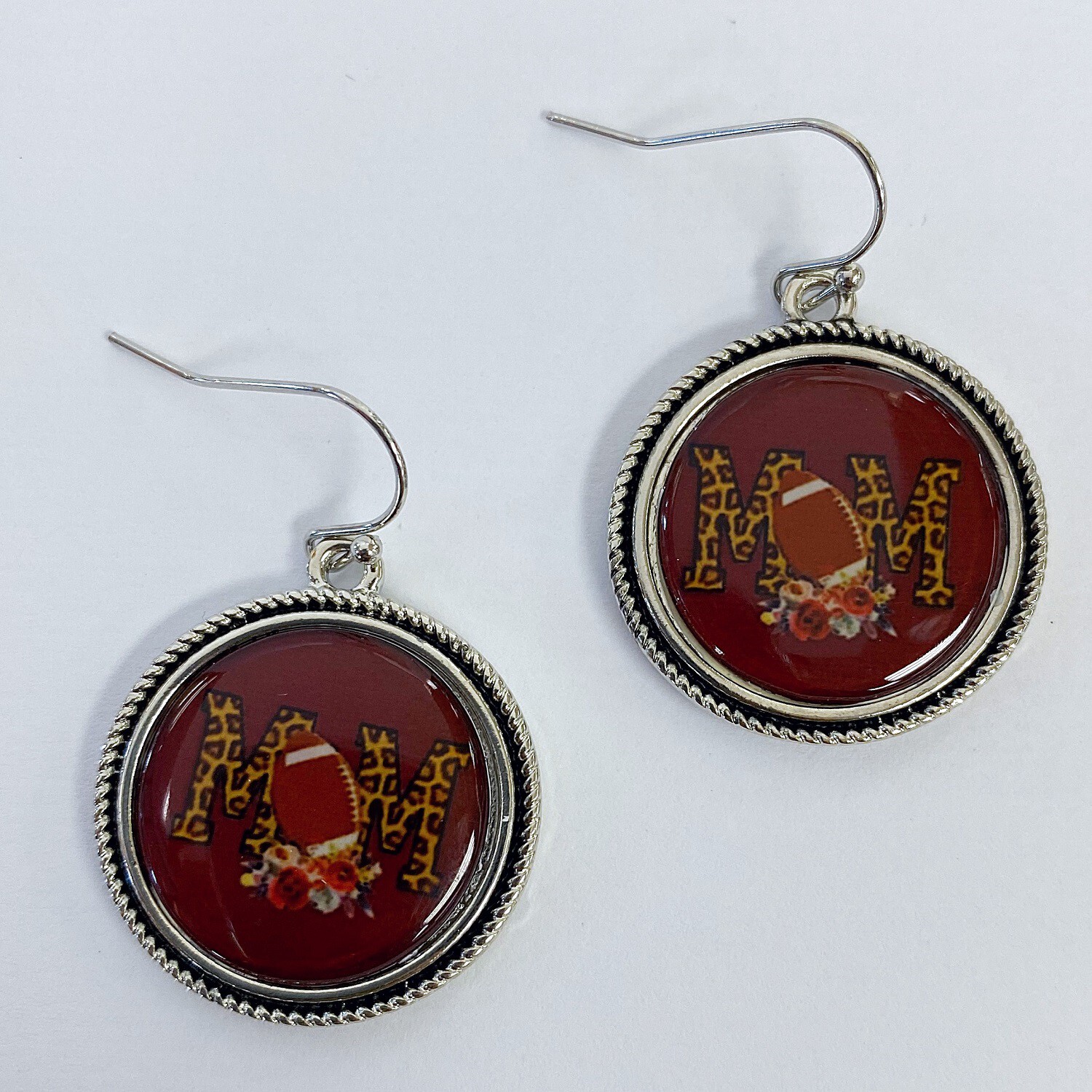E0866 Silver Tone Burgundy Colored MOM Letter Word Circle Drop Dangle Earrings