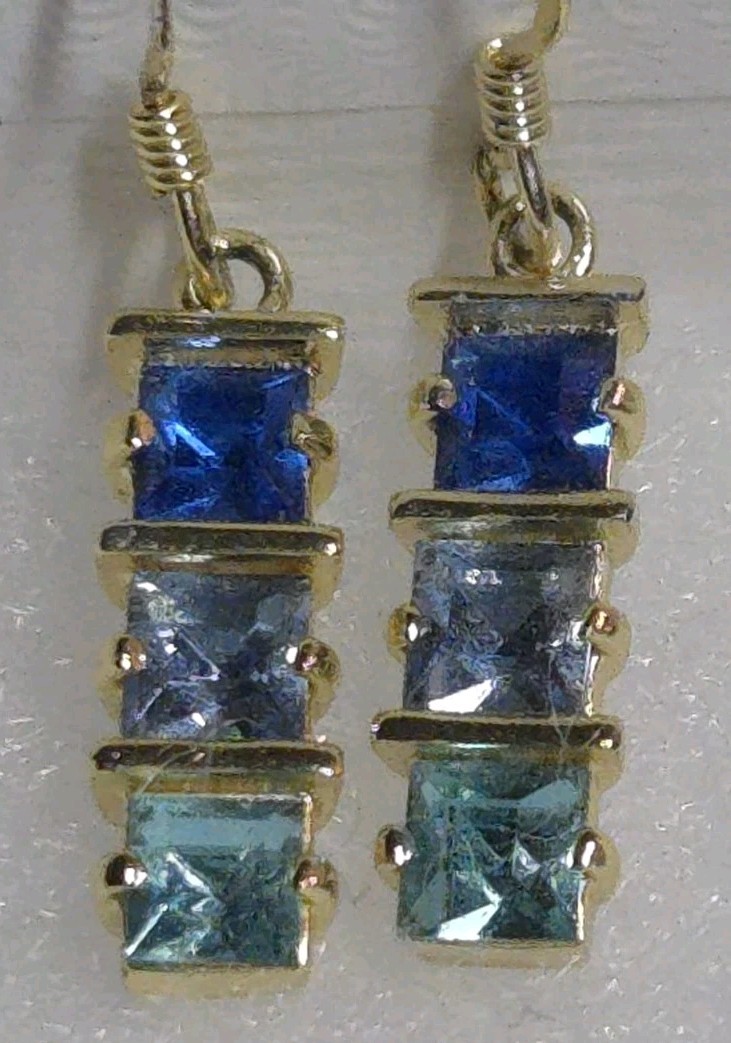 New Marsala 3 Toned Sapphire Drop Dangled 925 Pierced Earrings See MM’S in pics