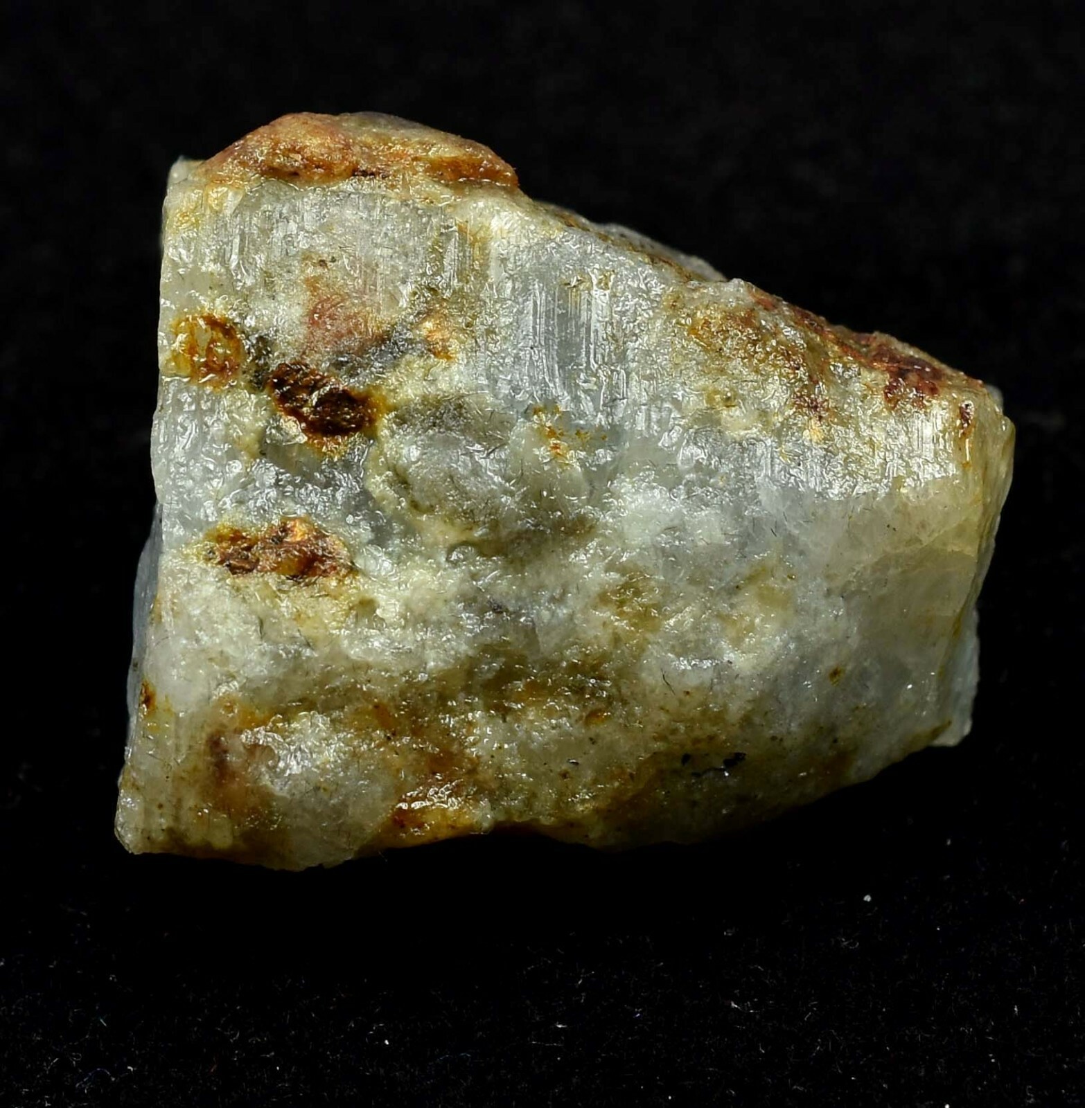 218.00 Ct 100% Natural African White Sapphire Unheated Loose Rough – 715