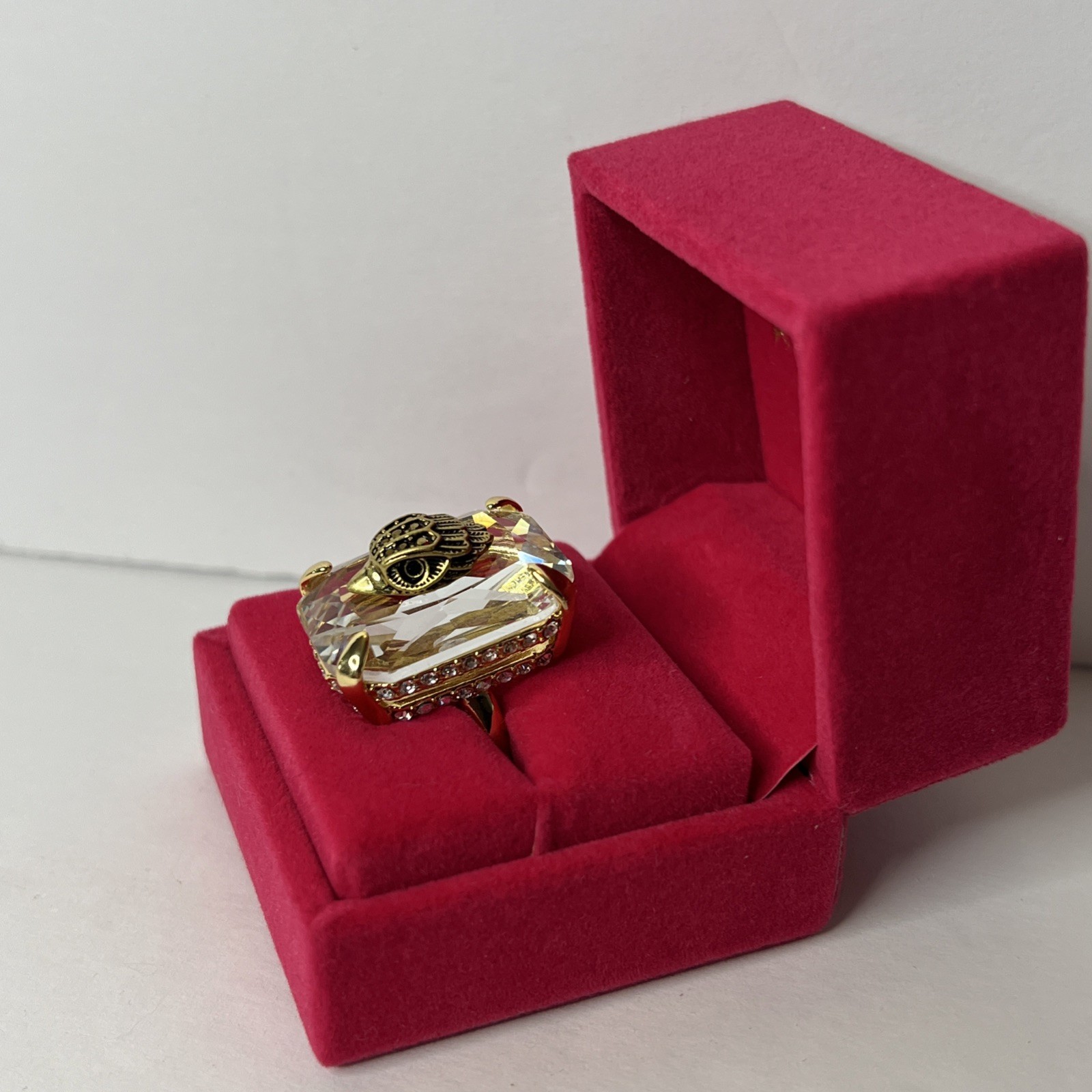 Kurt Geiger London Gold Tone Eagle Head Crystal Statement Cocktail Ring Sz 7 New
