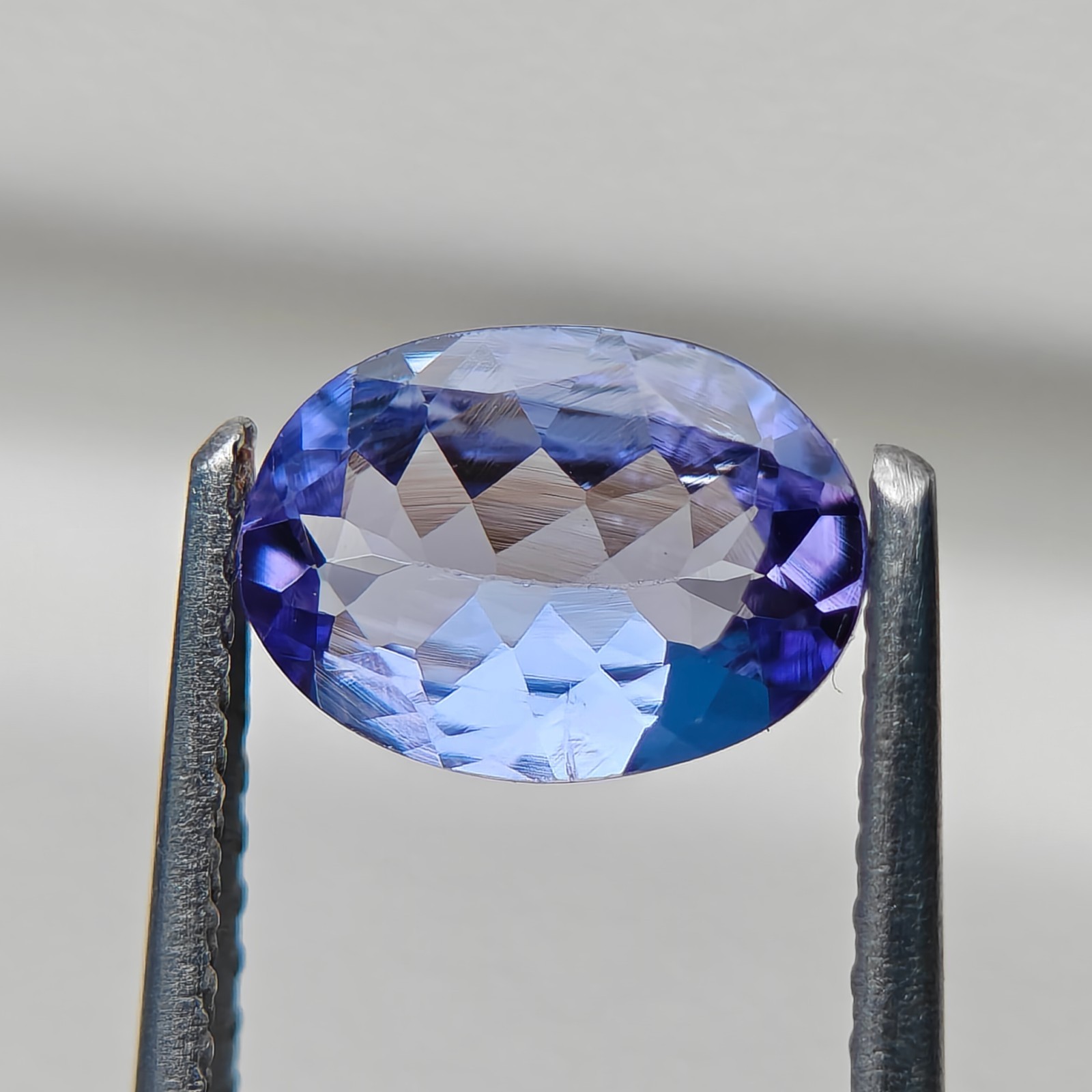 Natural tanzanite oval gemstone loose gemstone for jewelry making| 5.60×7.90mm