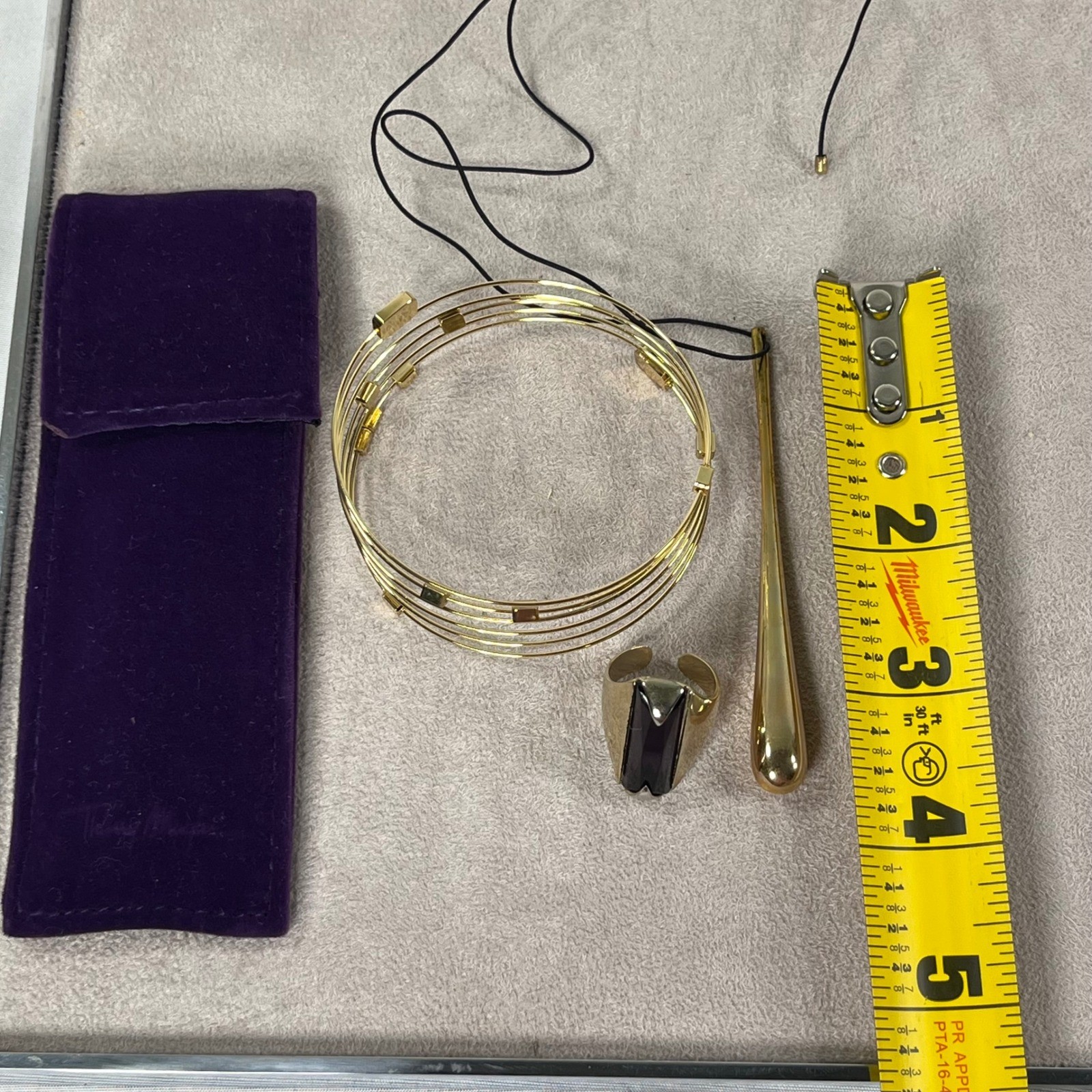 Thierry Mugler Alien Jewelry Set Gold Tone Cuff Bracelet Teardrop Necklace Ring