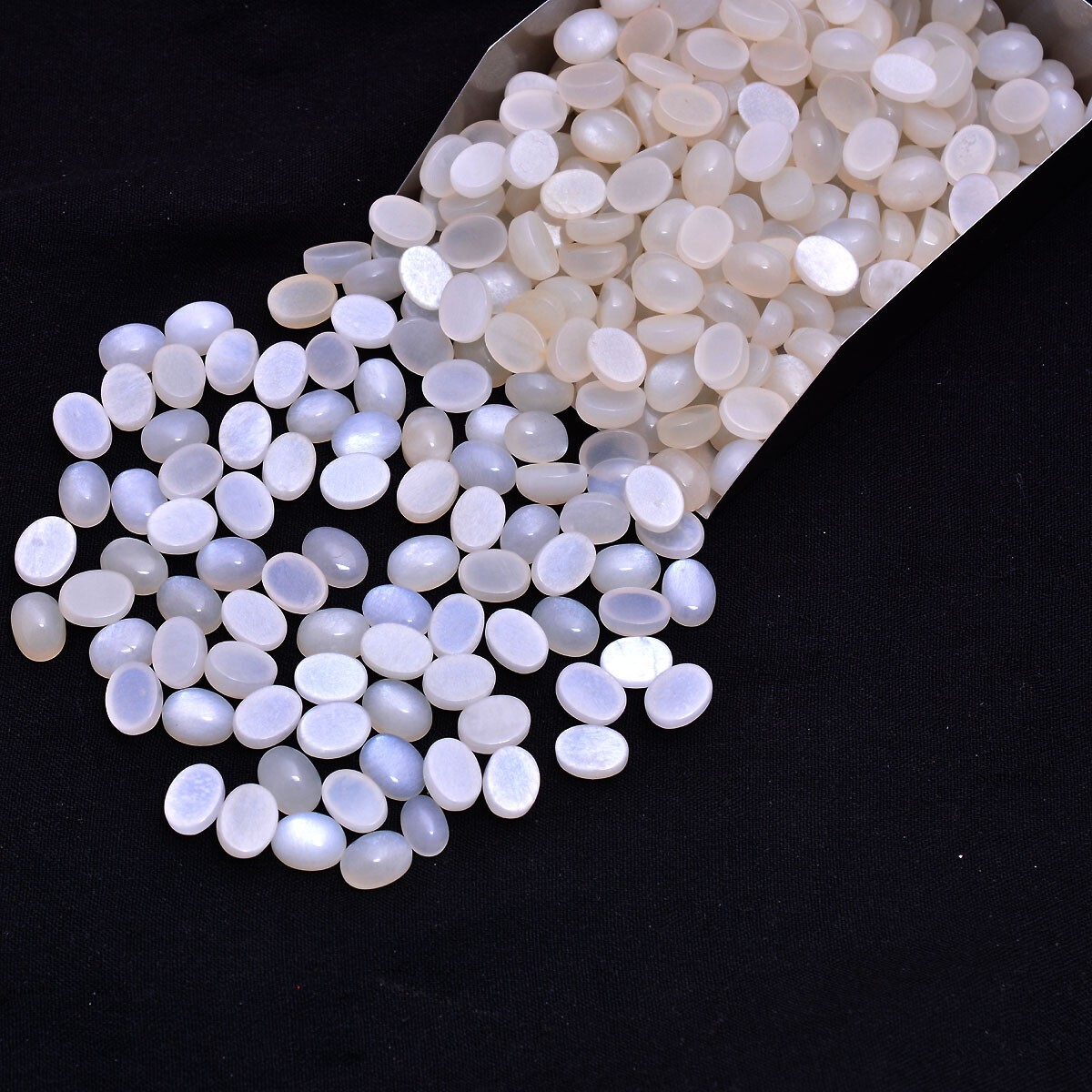 70 Pcs Natural Moonstone Untreated Oval Cabochon 8mm*6mm Gemstones Wholesale