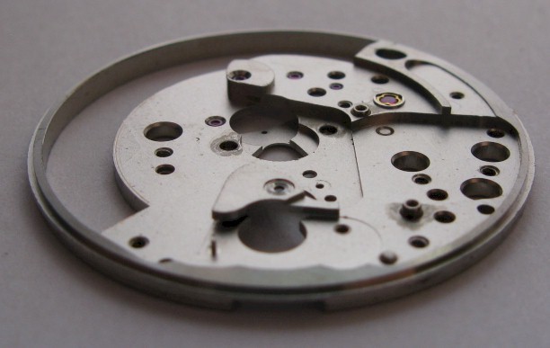 LeCoultre futurematic 497 used watch part main plate #100