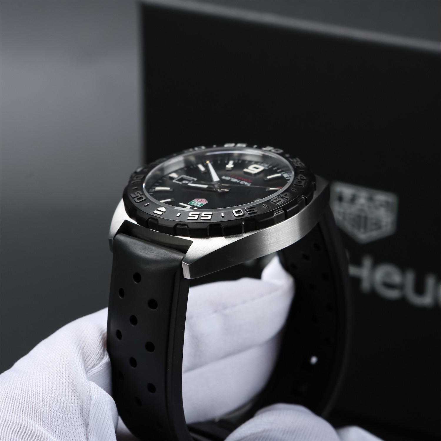 Original Full Set Unworn 41mm Tag Heuer Formula 1 WAZ1110.FT8023 men’s watch