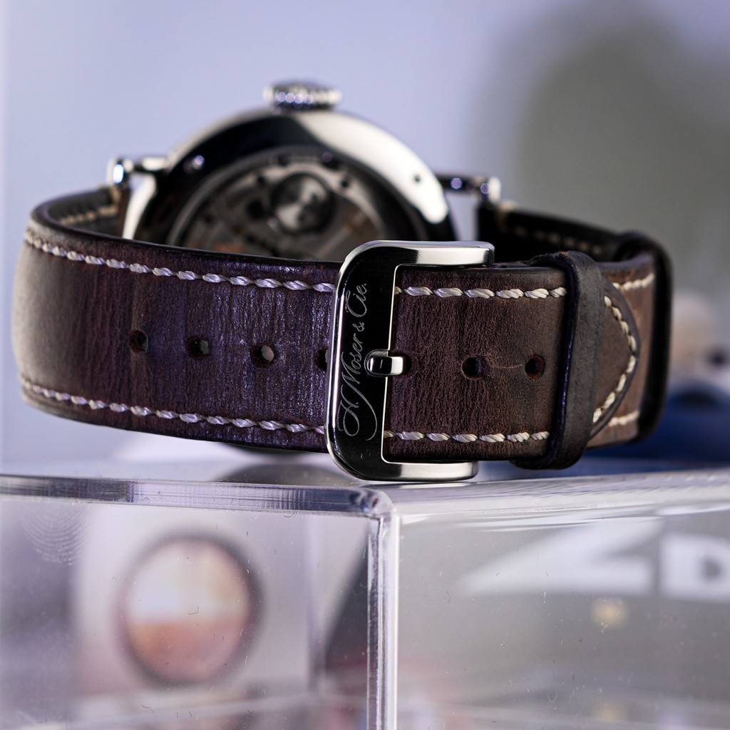H. Moser & Cie. Heritage Centre Seconds Funky Blue FULL SET 42mm REF 8200-1201