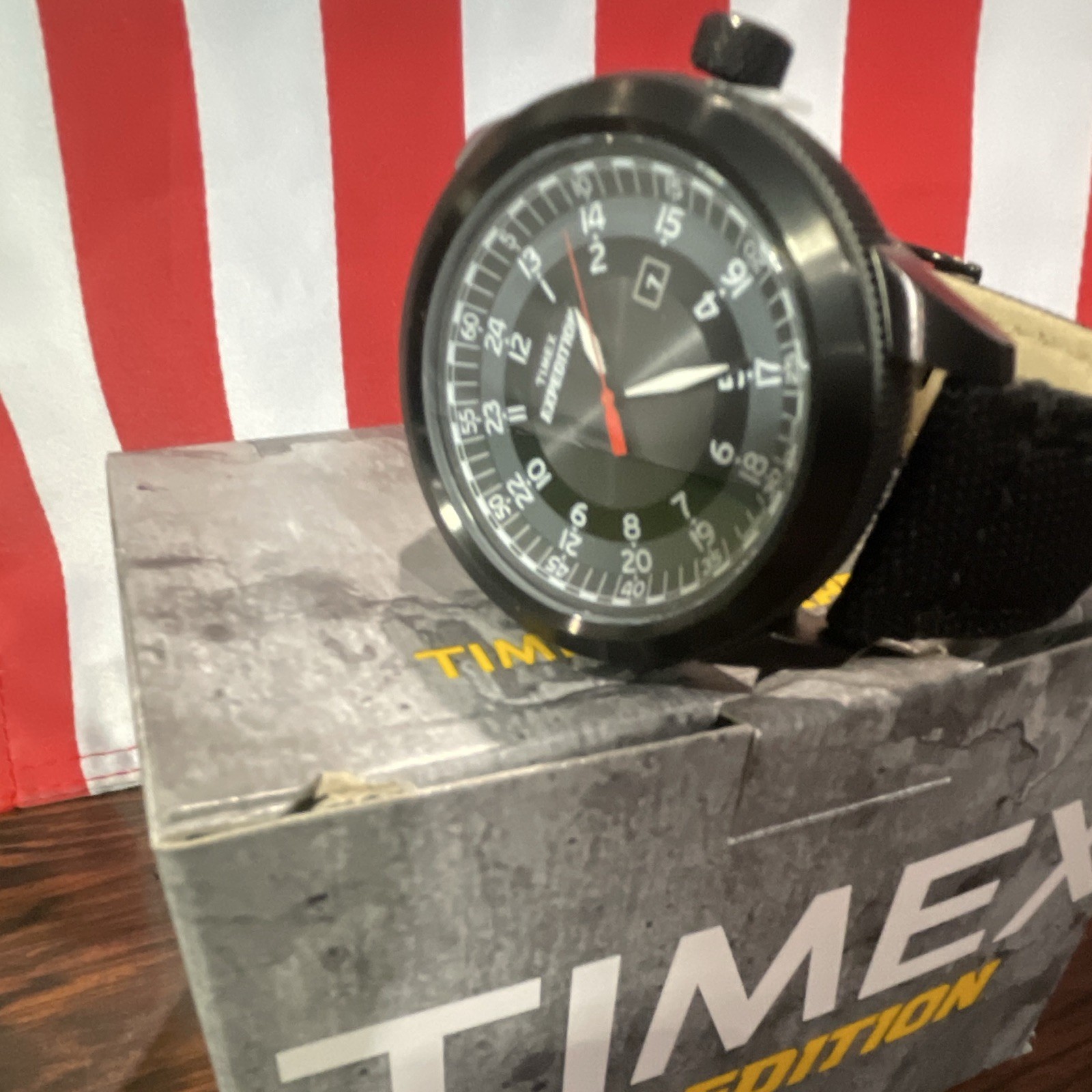 Timex Expedition Military Classic Men’s Quartz Black Dial Date 100m Nylon Box