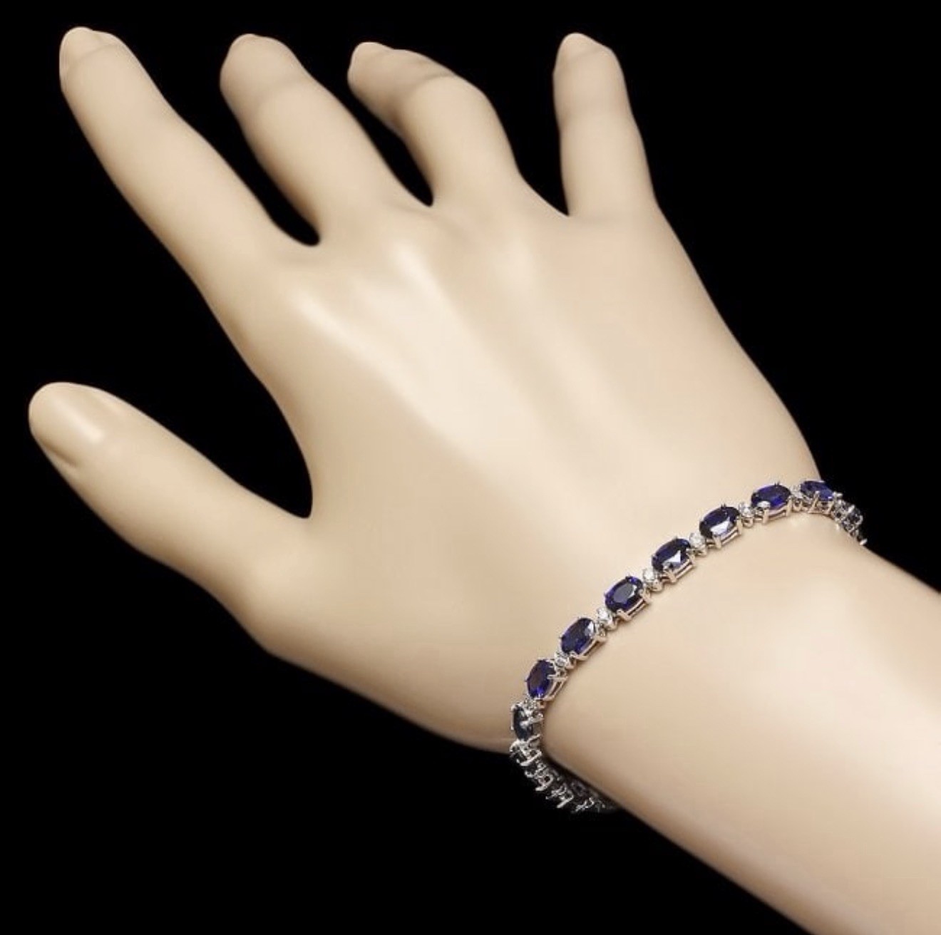 14K White Gold Blue Oval Sapphire & Diamond Tennis Bracelet Box Closure AIGL