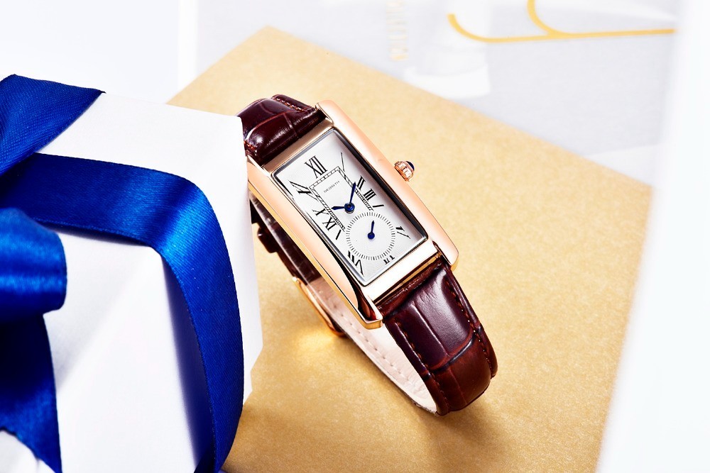 Luxury Classic Tank Quartz Retro Vintage Style Casual Business Women’s Watch