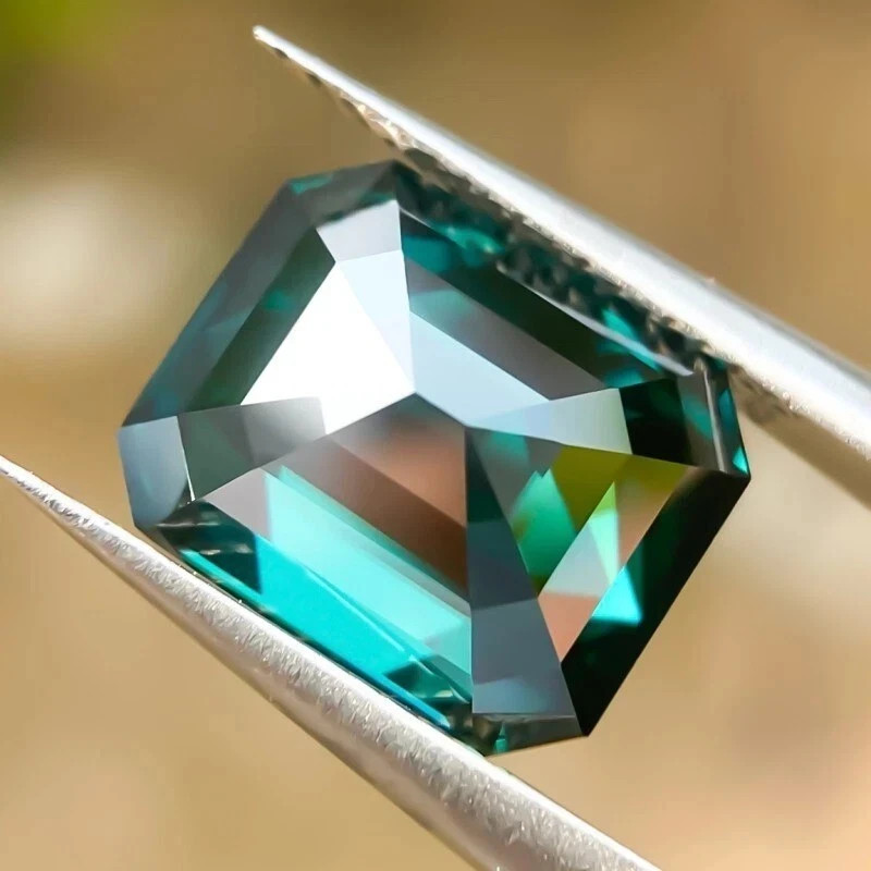 8.77 Ct Certified Natural Ceylon Blue-Green Parti Sapphire Emerald Cut Gemstone