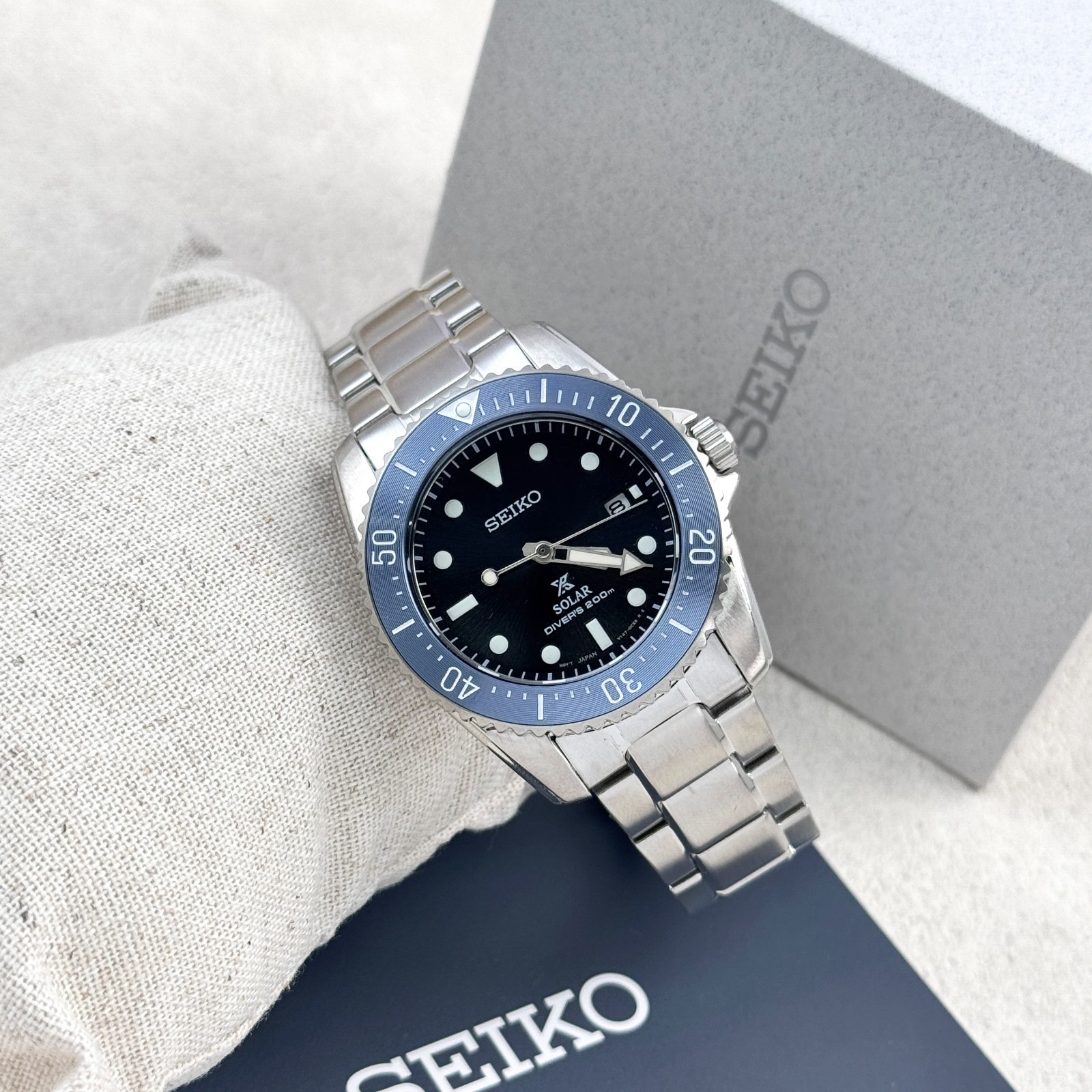 Seiko Men’s Prospex Sea SNE569 Black Dial Stainless Steel Solar Dive Watch