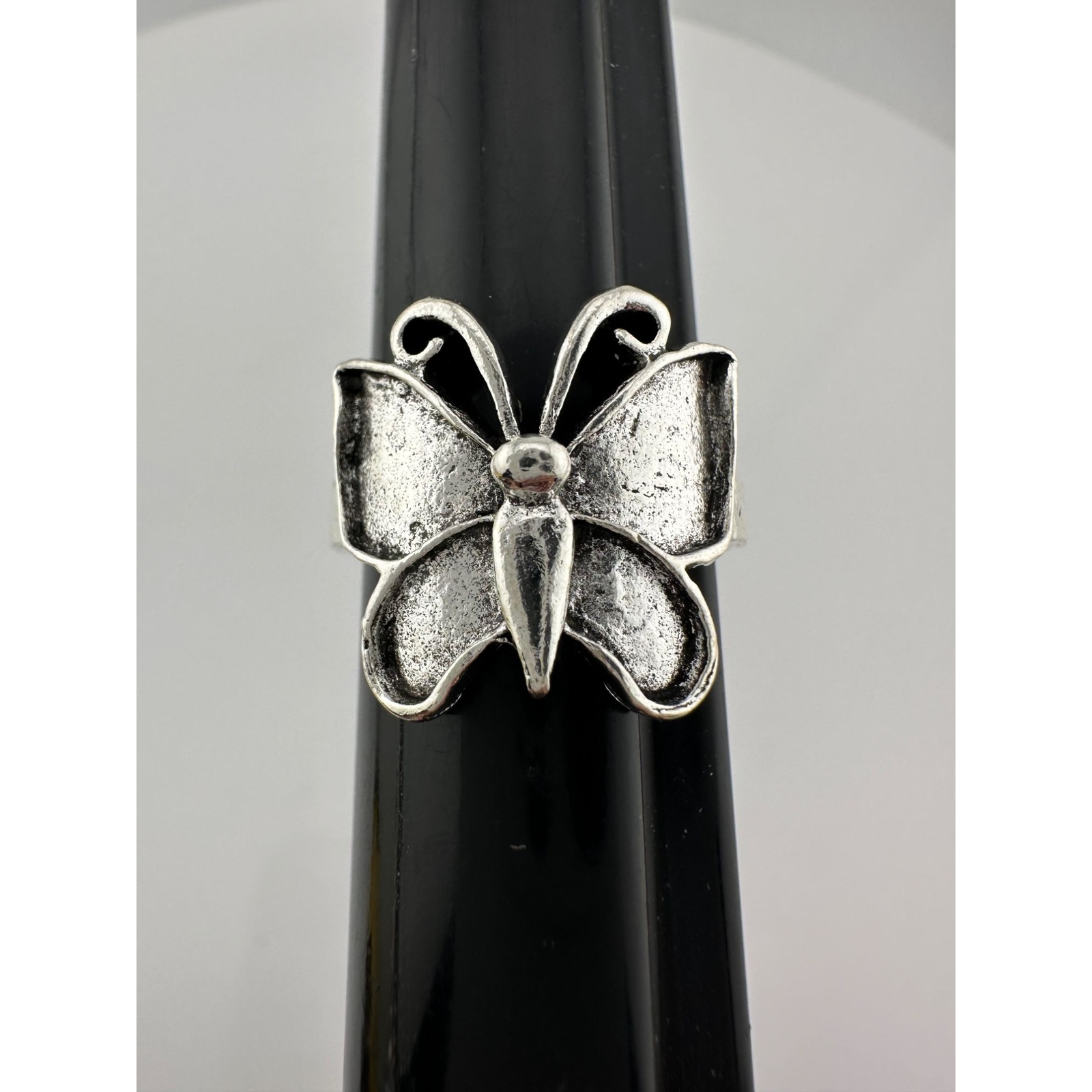 Beautiful .925 Sterling Silver Butterfly Ring (Size 7.5) with 2 pairs Earrings