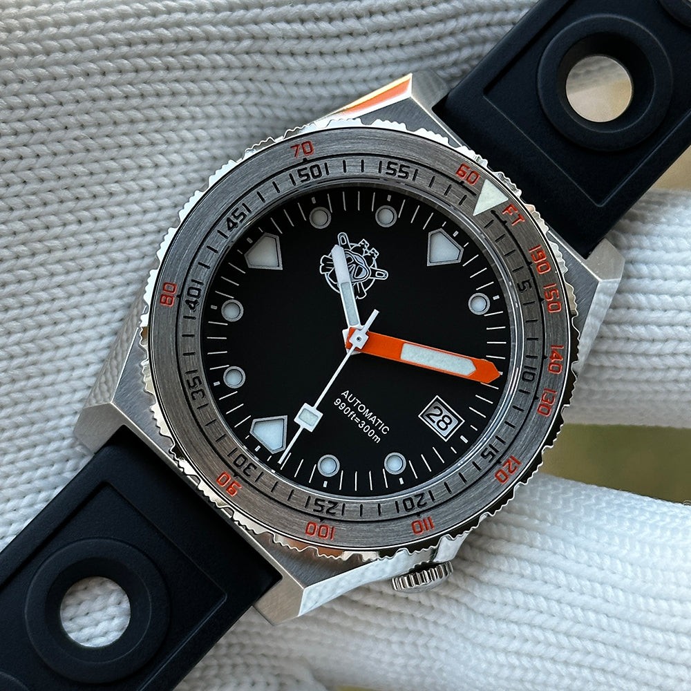 STEELDIVE SD1936 Mens 40mm 300M Automatic Dive Watch NH35 Sapphire Steel