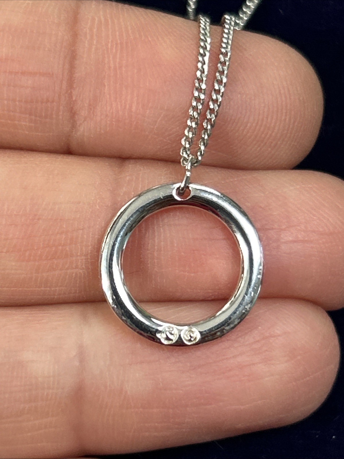 Swarovski Pave Rhinestone Infinity Circle Round Pendant Necklace 15” Signed