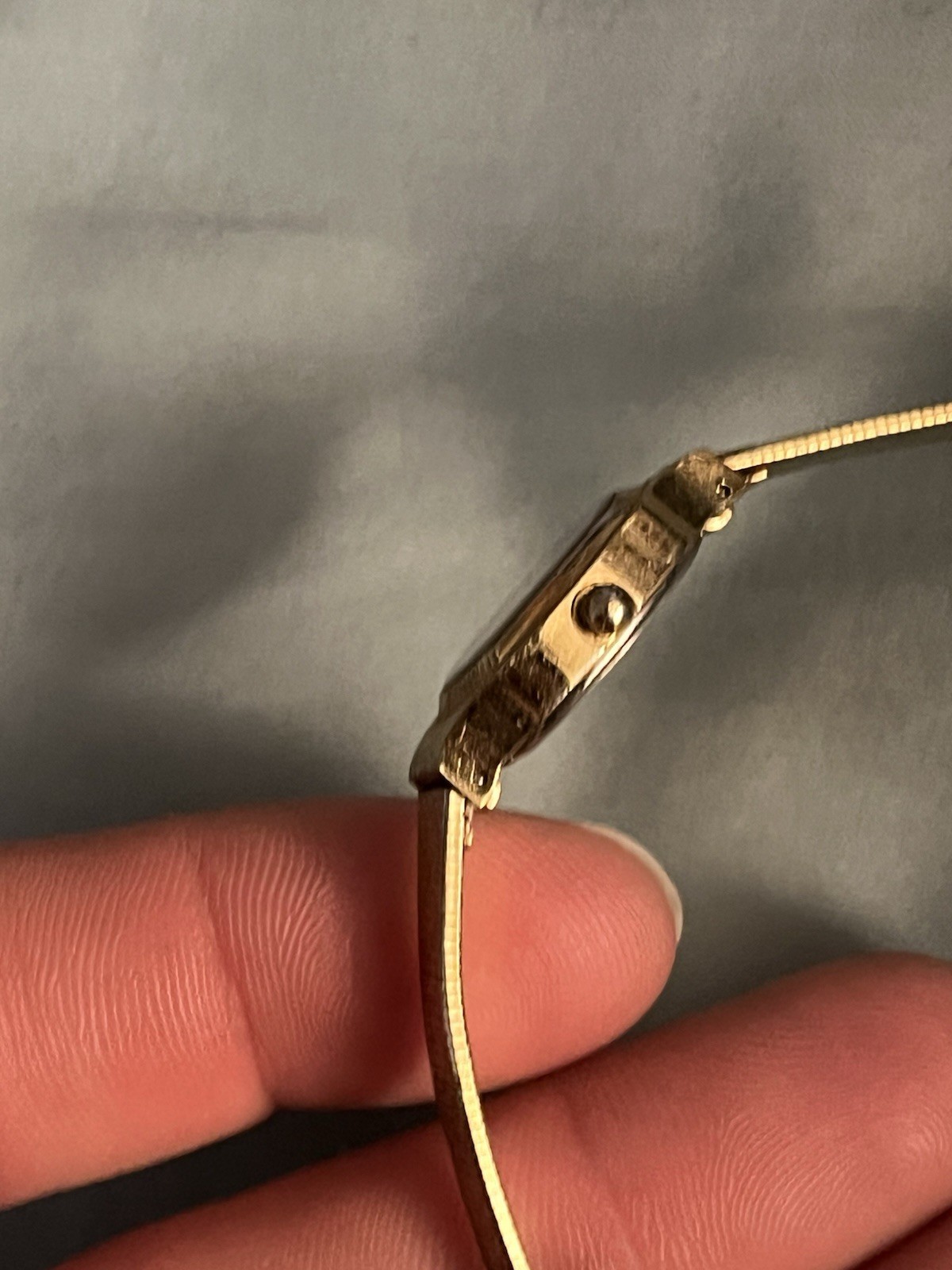 Vintage 1983 Bulova Ladies Gold Tone Goddess Of Time Watch Women’s