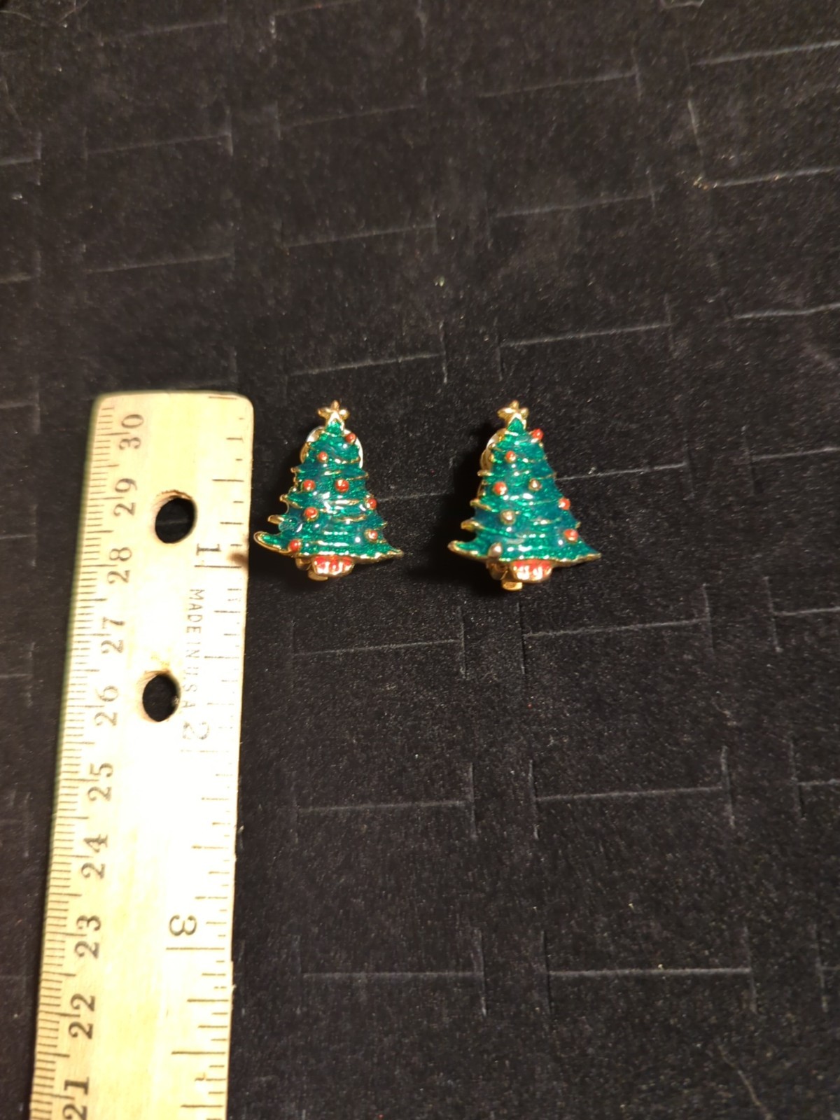 Christmas Tree Earrings Clip On Holiday Winter Gold Tone multicolor ornaments