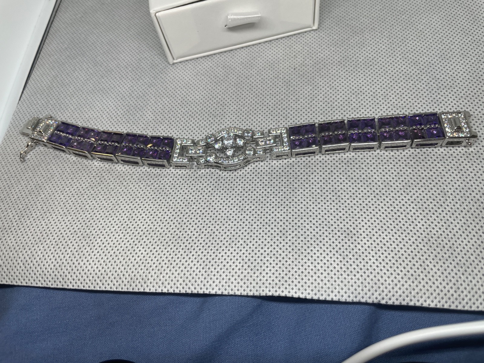 huge purple and white stones bracelet of uknown metal 7 inches