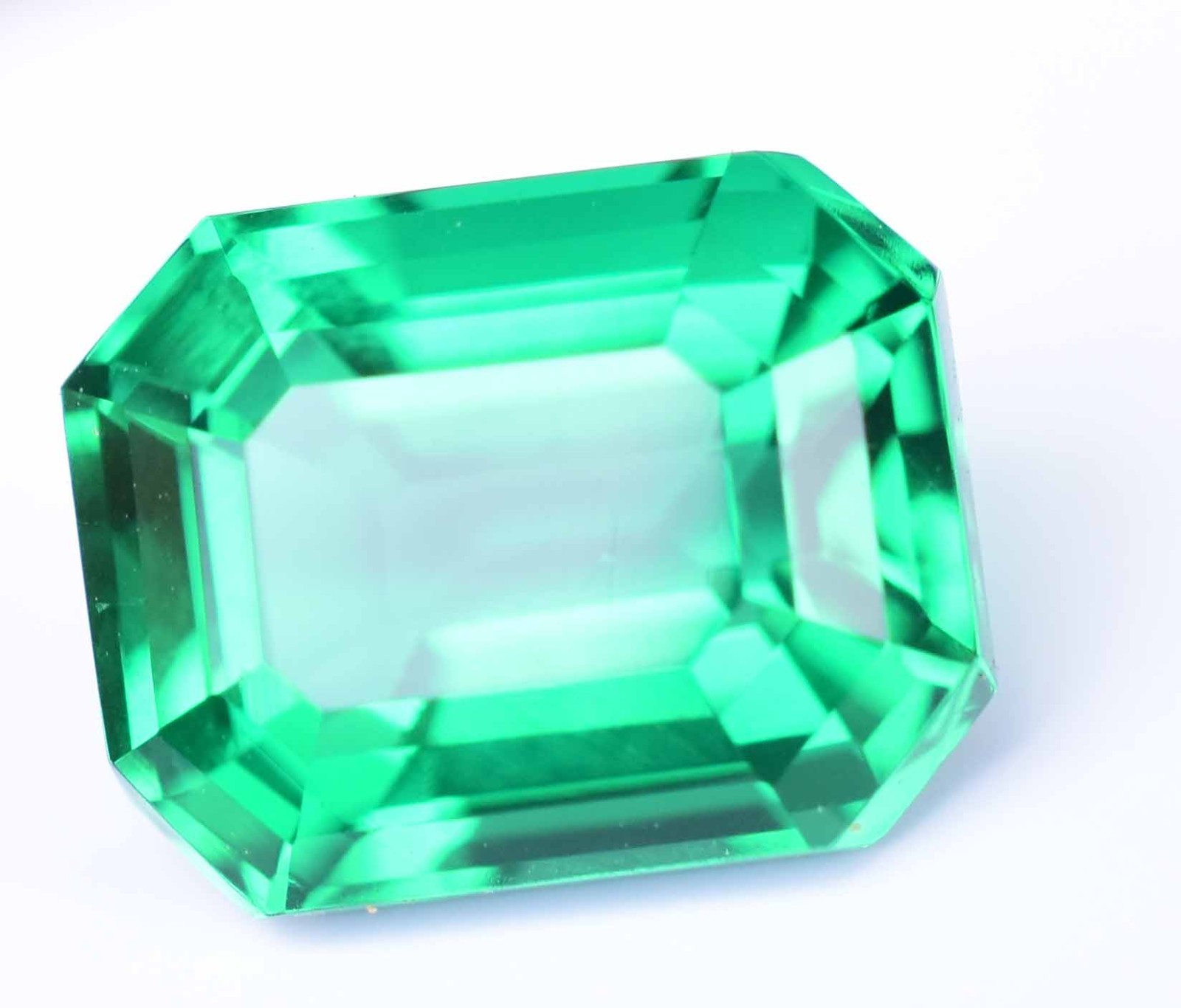 Natural Green Emerald 7.70 Ct Emerald Cut AGL Certified Stunning Loose Gemstone