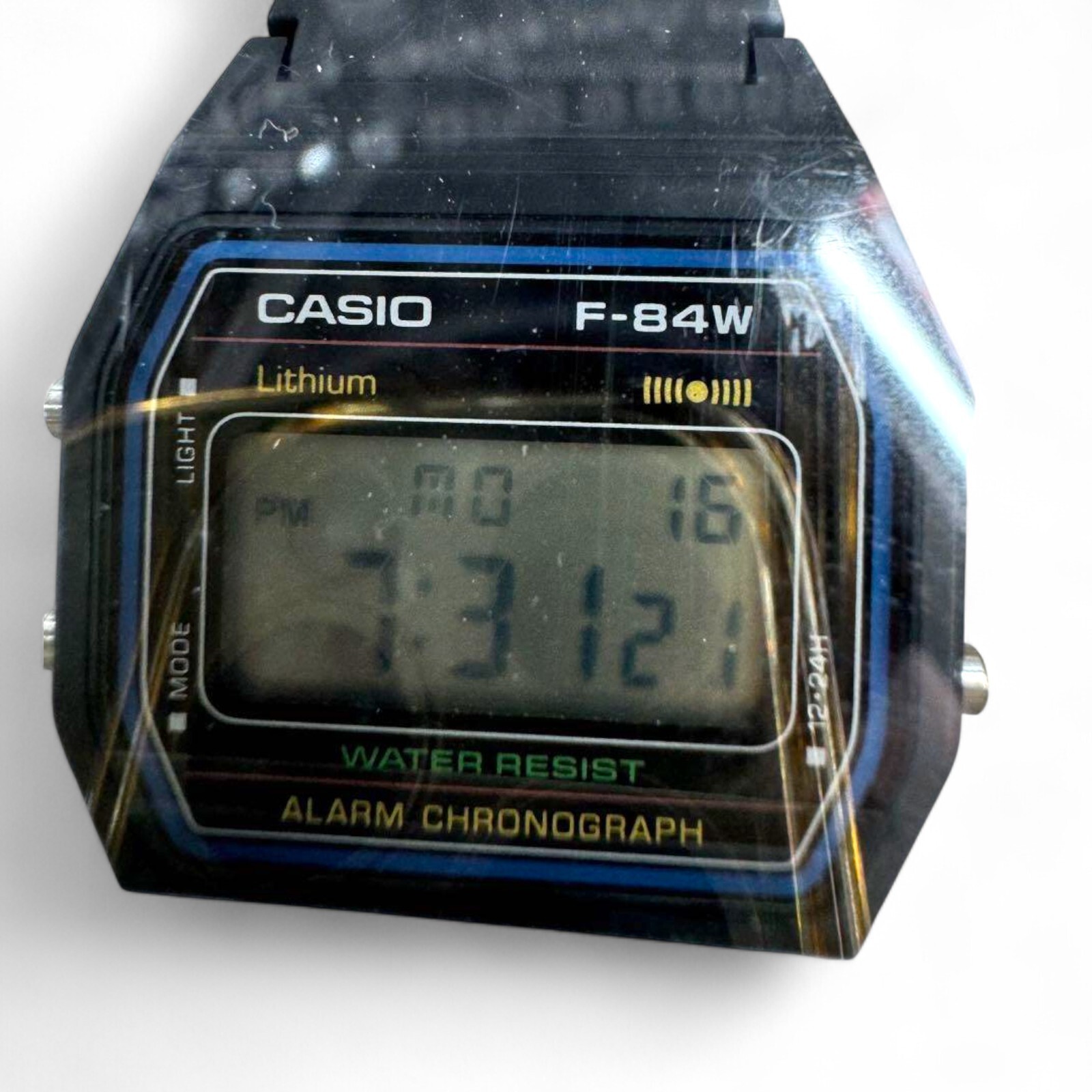 CASIO F-84W-1QJH Black Light Men’s Standard Digital Wristwatch OFFICIAL New