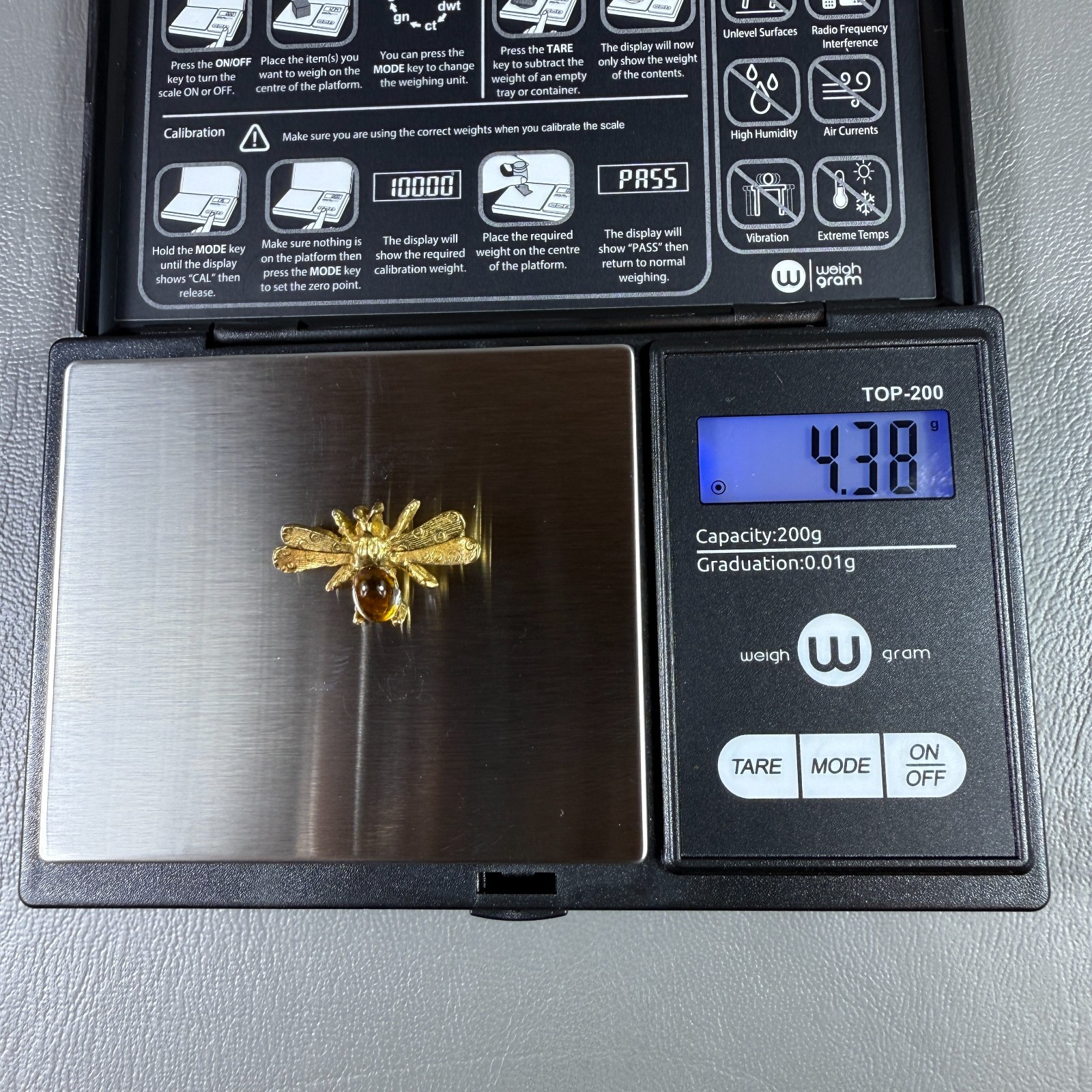 Vintage Bumble Bee Gold Tone Yellow Gemstone Brooch Pin Bug Insect 1″ 4.38gram
