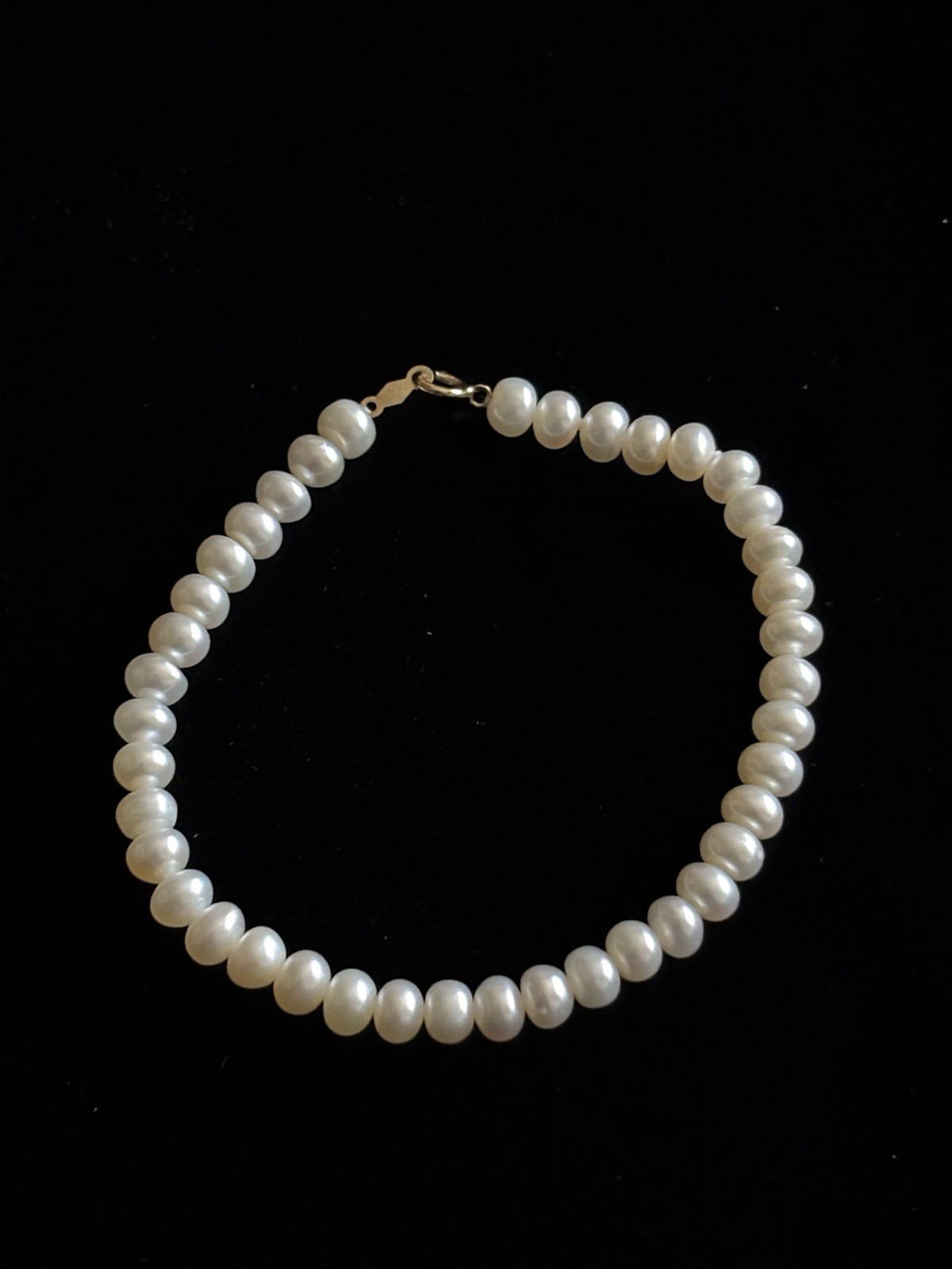 Vintage 10K Cultured White Pearl Bracelet 7 Inches Gold Clasp