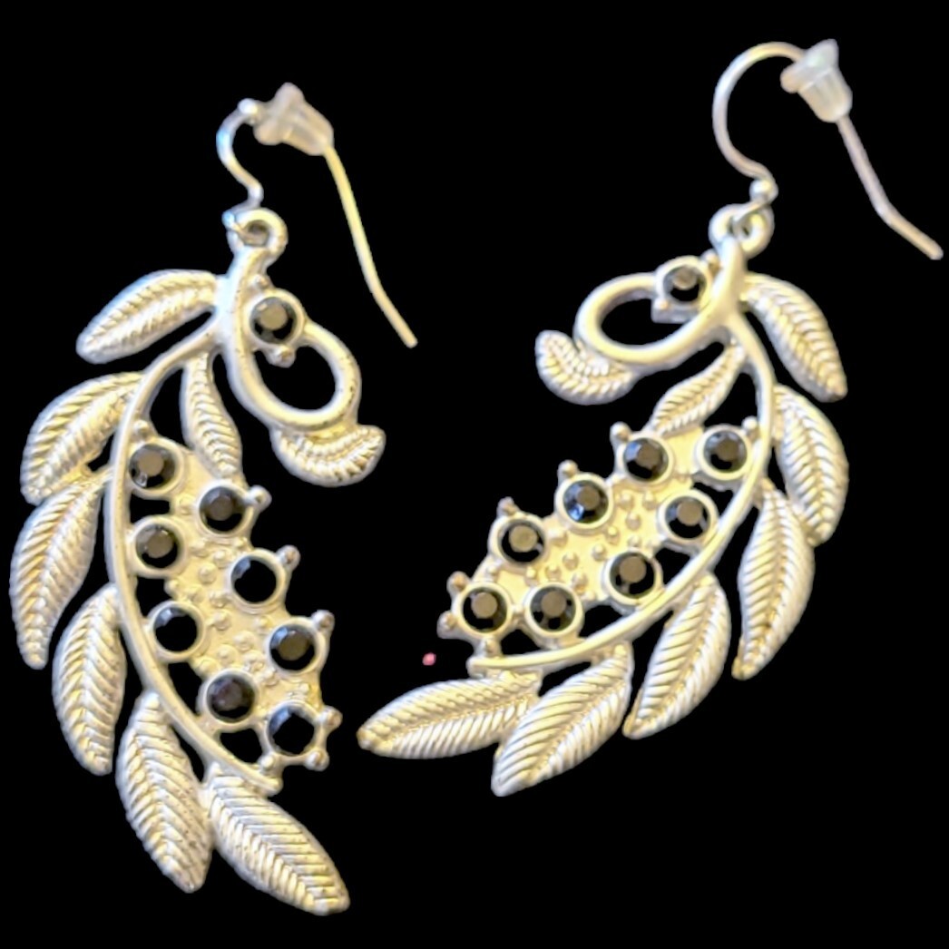 SILVER Branch Leaf Dangle Earring BLACK Stone Accents LIGHTWEIGHT Jewelry