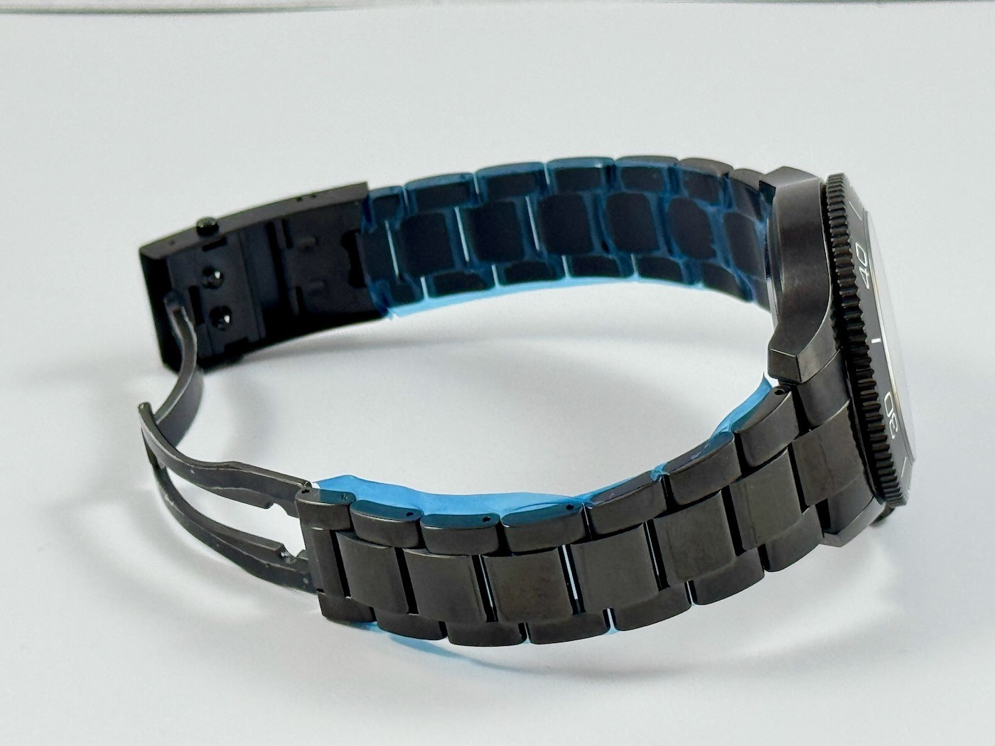 C60 Trident Pro 600 Vintage – Black PVD – 43mm – Christopher Ward