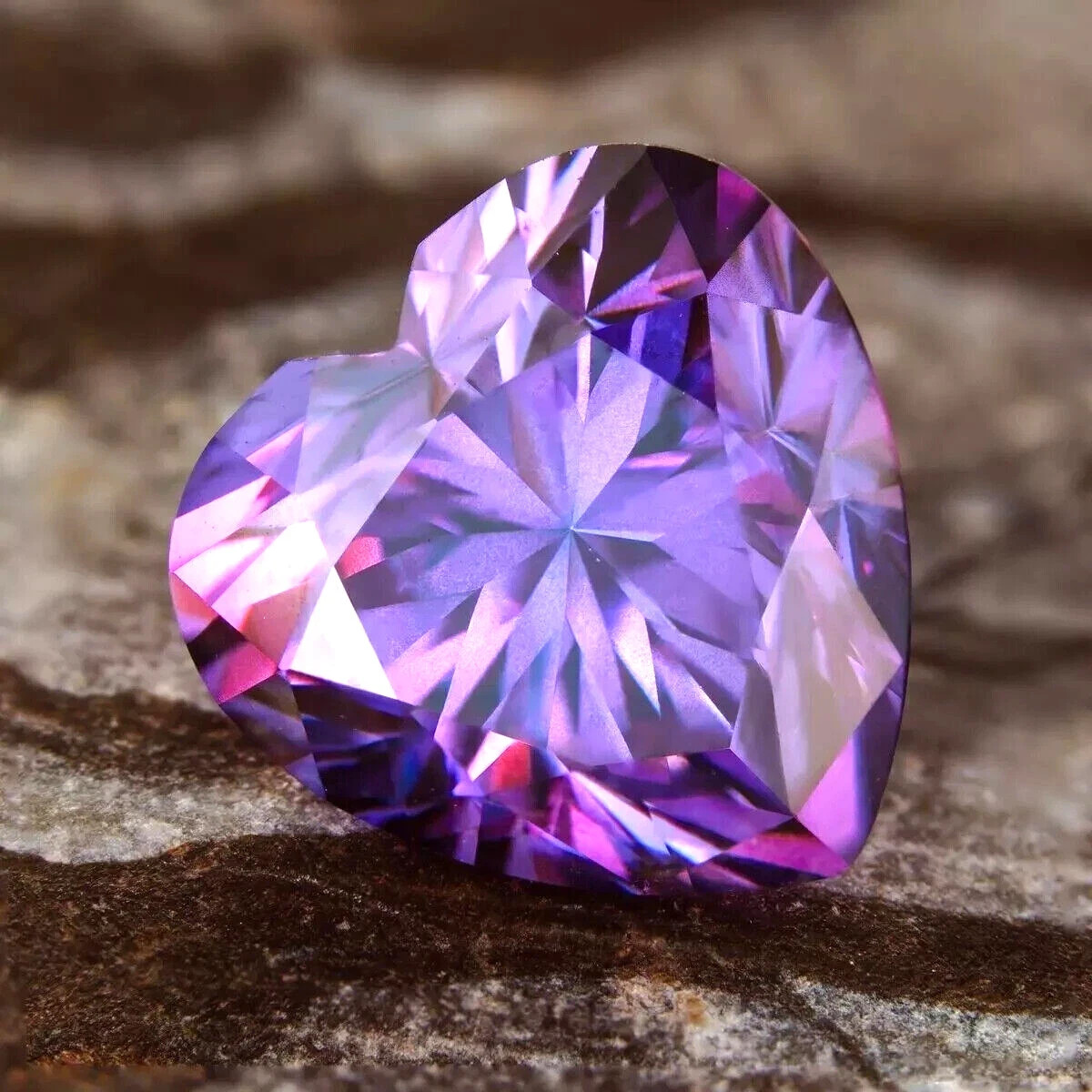 A+ NATURAL Ceylon Bio-(Purple-Pink) Sapphire Heart Cut Loose GEMSTONE 15.00 Ct