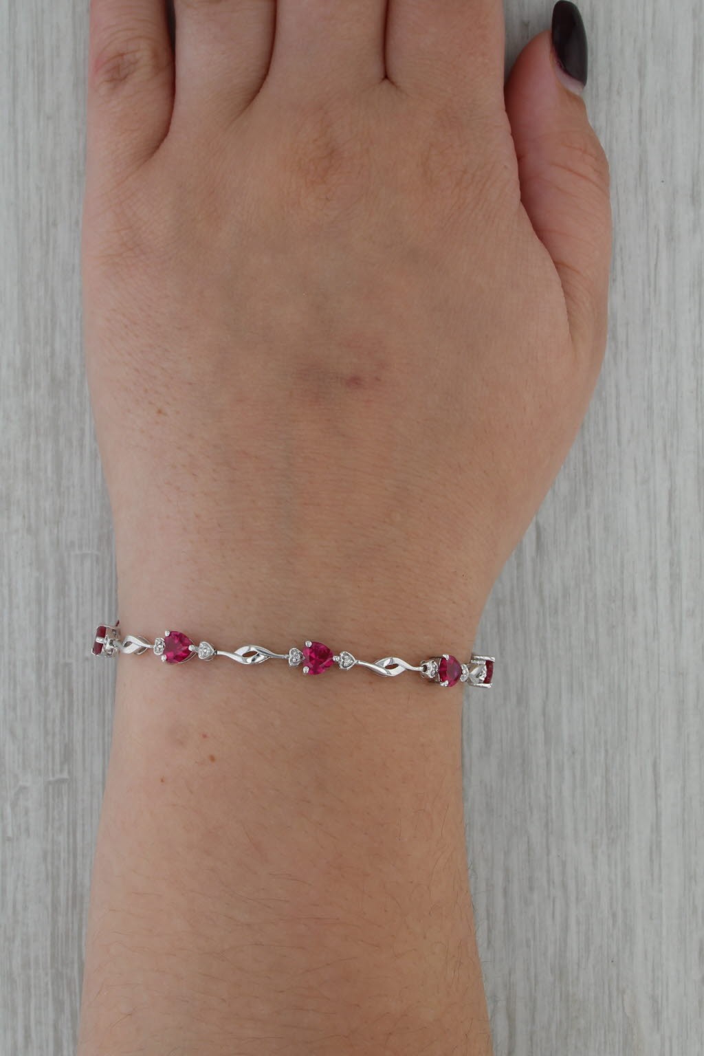 3.90ctw Lab Created Ruby Heart Diamond Tennis Bracelet Sterling Silver 7″ 5.4mm