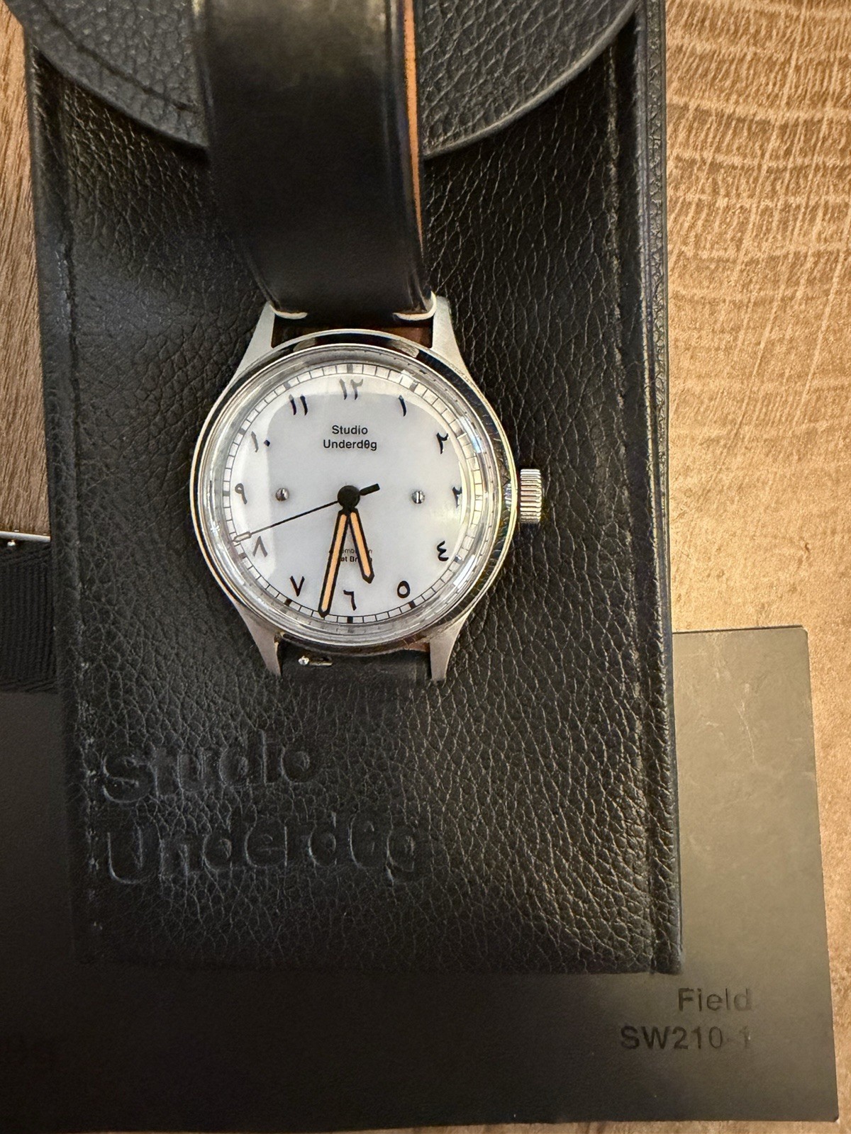 Studio Underd0g Field 37mm LIMITED 47/50 Dial Manual Wind Leather Strap 100m Box