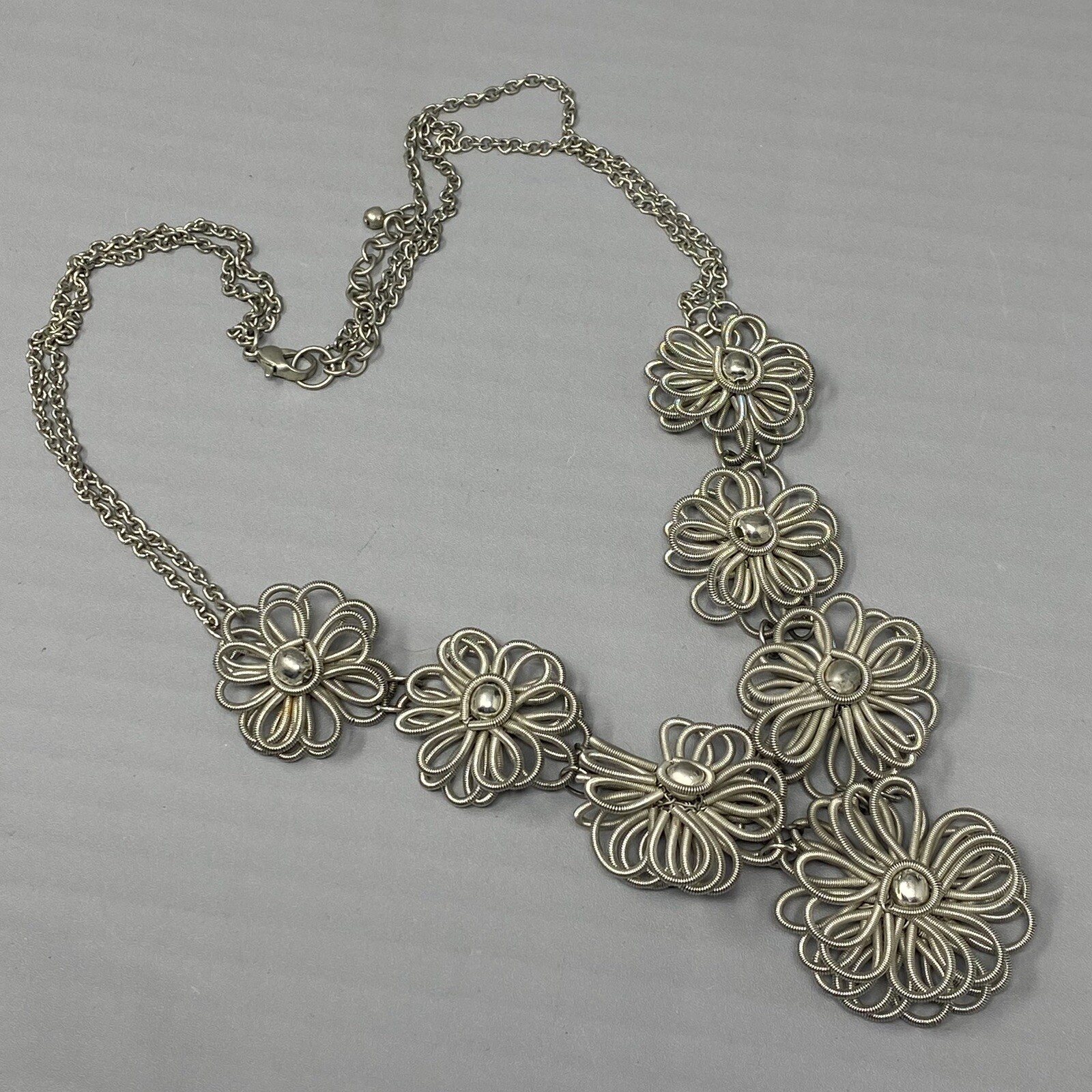 Flower Bib Necklace Coil Petals Layered Y Drop Silver Tone Chain Dimensional 20″