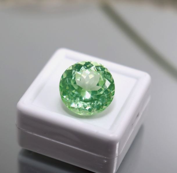 14Ct Rare Natural Green Spinel Round Cut Loose Gemstone 14x14x9mm