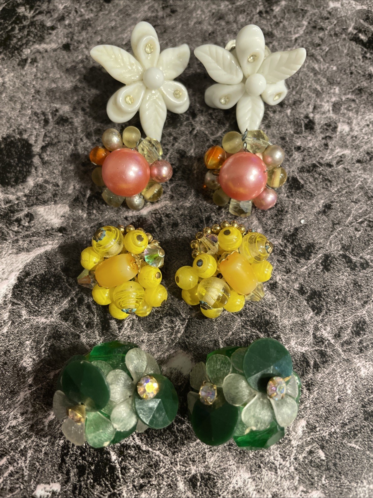Vintage Beaded Crafting Clip On Earrings Parts Repair Jewelry BB-20